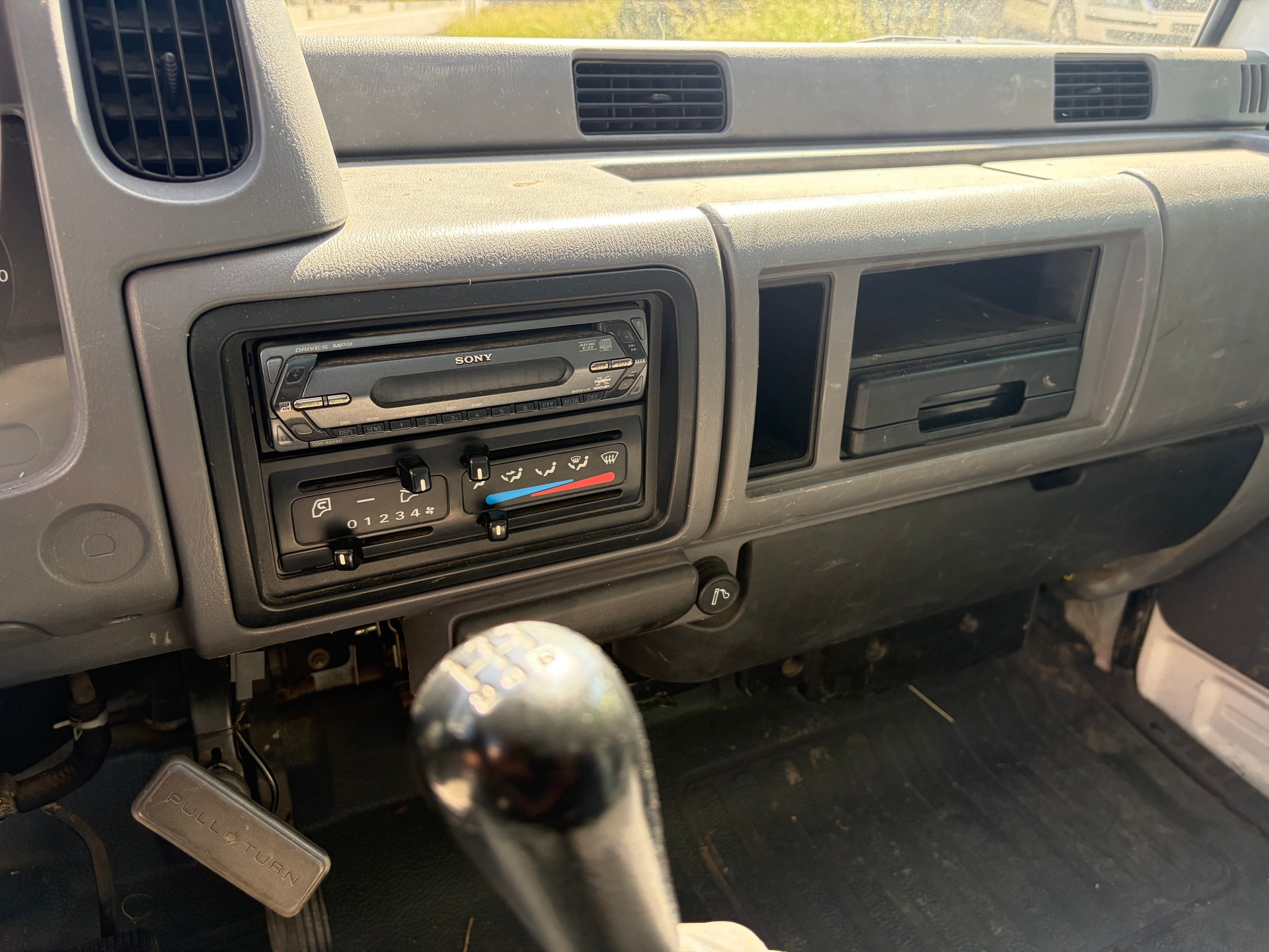 NISSAN Cabstar 32.10-image-10