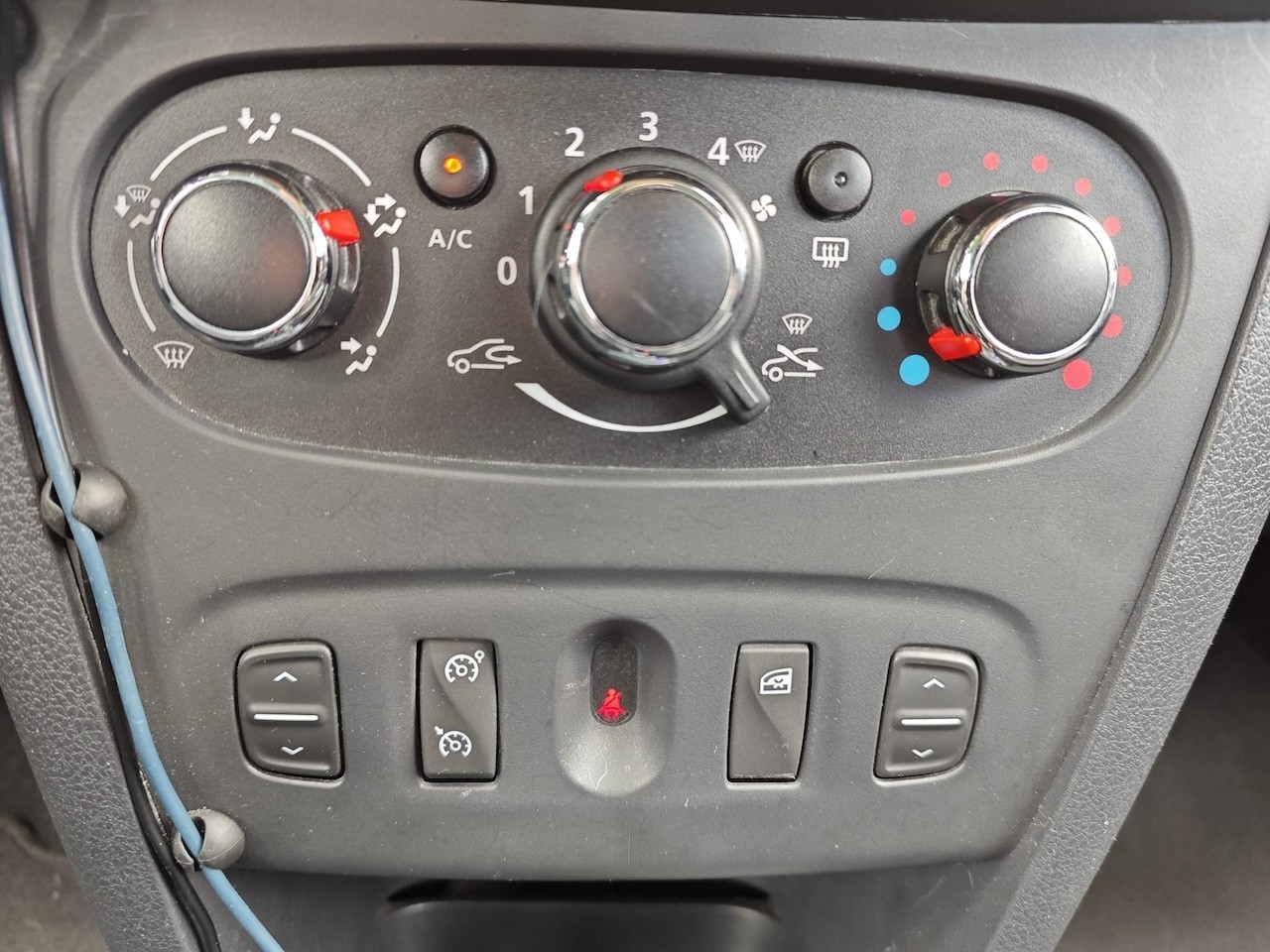 DACIA Sandero 1.5 dCi Stepway Lauréate-image-18