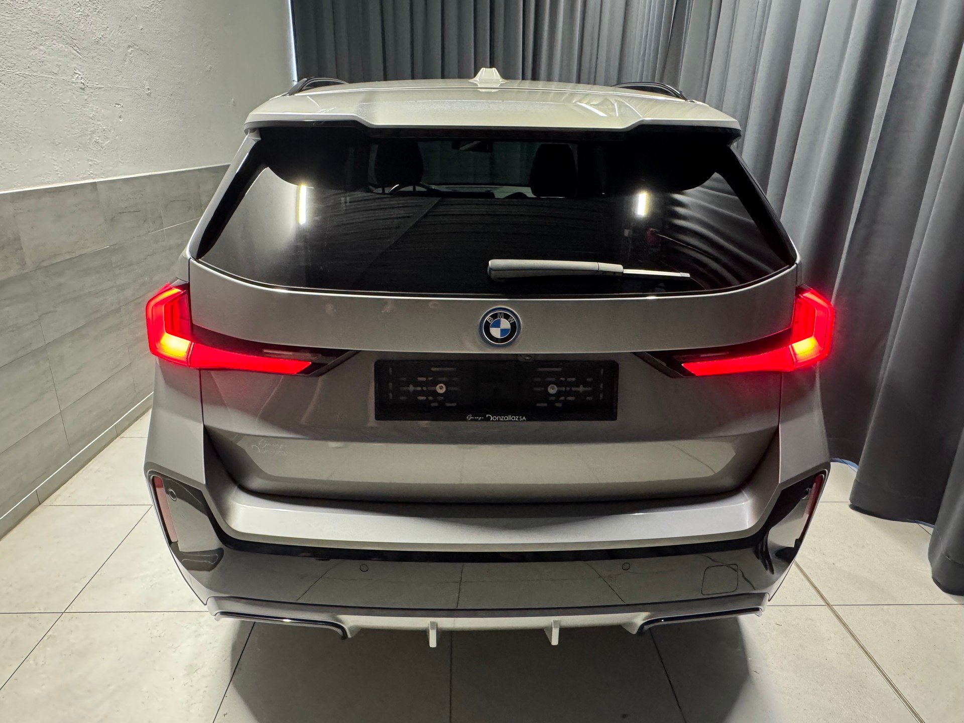 BMW X1 xDrive 30e M Sport (4)-image-4