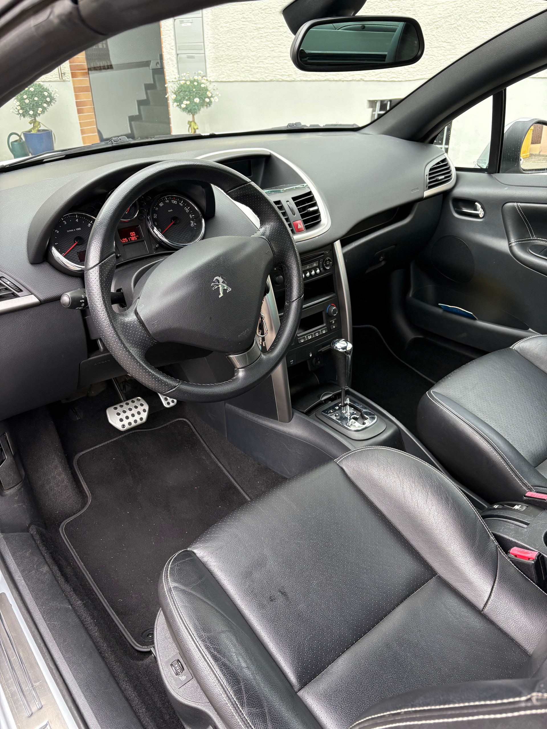 PEUGEOT 1.2 e STT-image-4