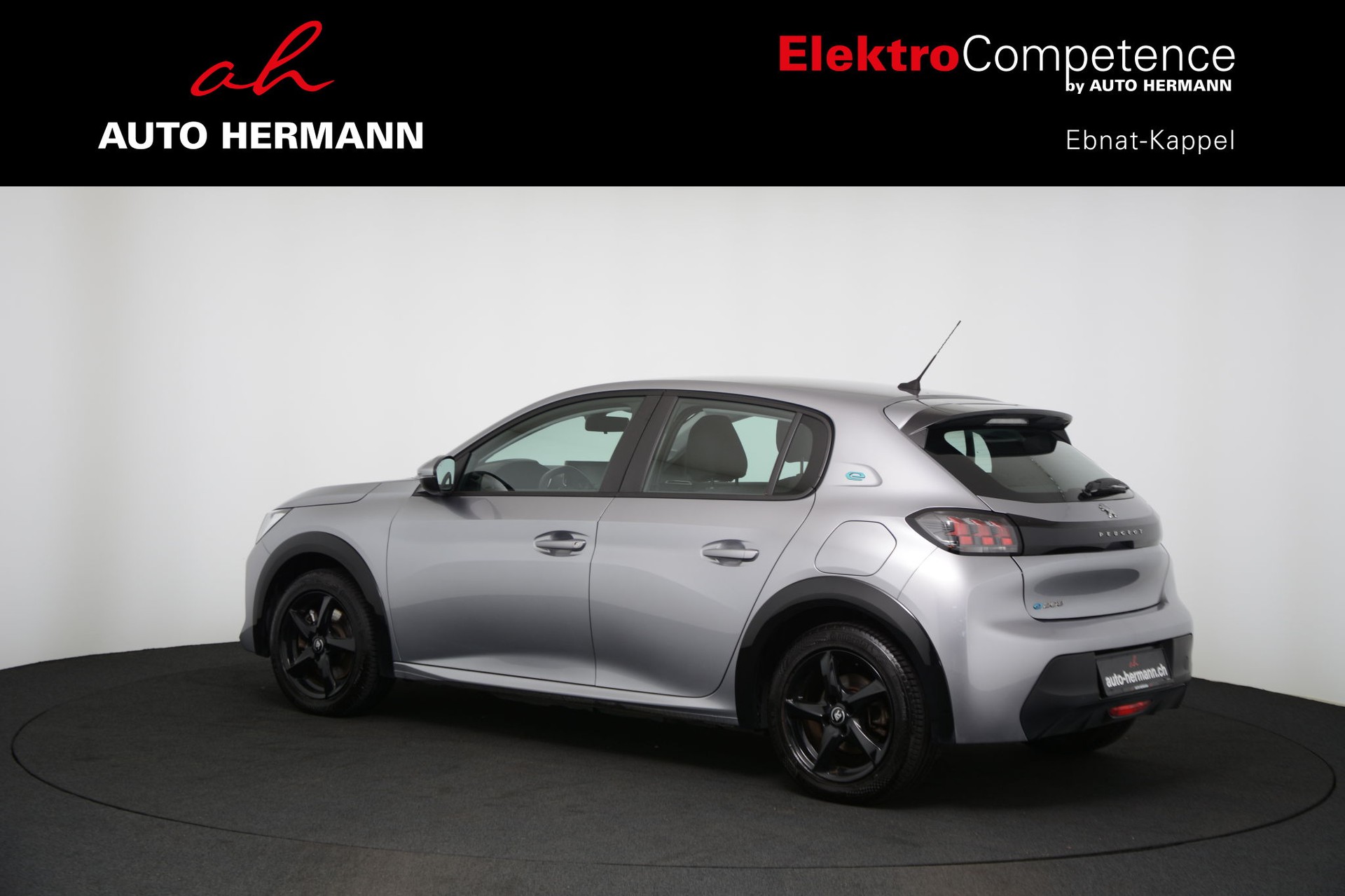 PEUGEOT 208 Elektrik Active-image-4