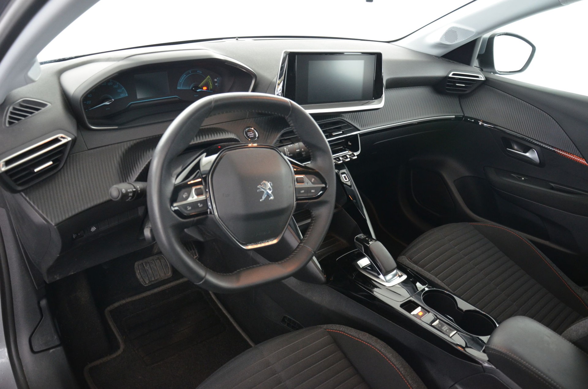 PEUGEOT 208 Elektrik Active-image-10