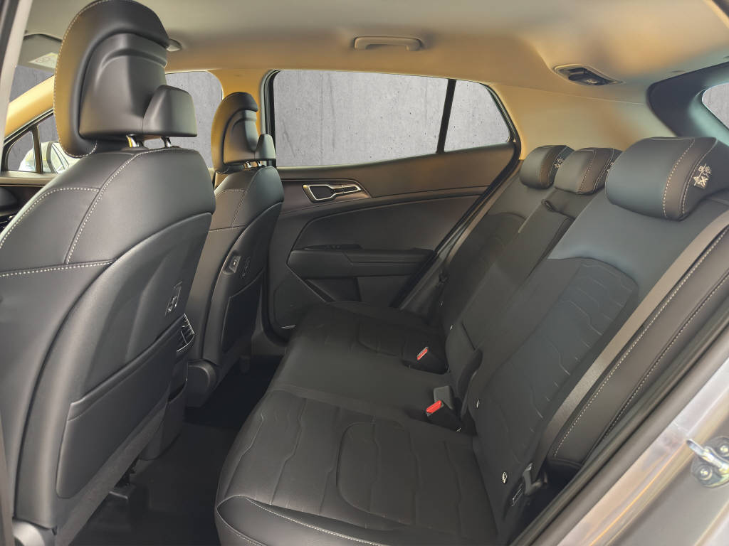 KIA Sportage Power Edition 1.6T-GDi-image-9