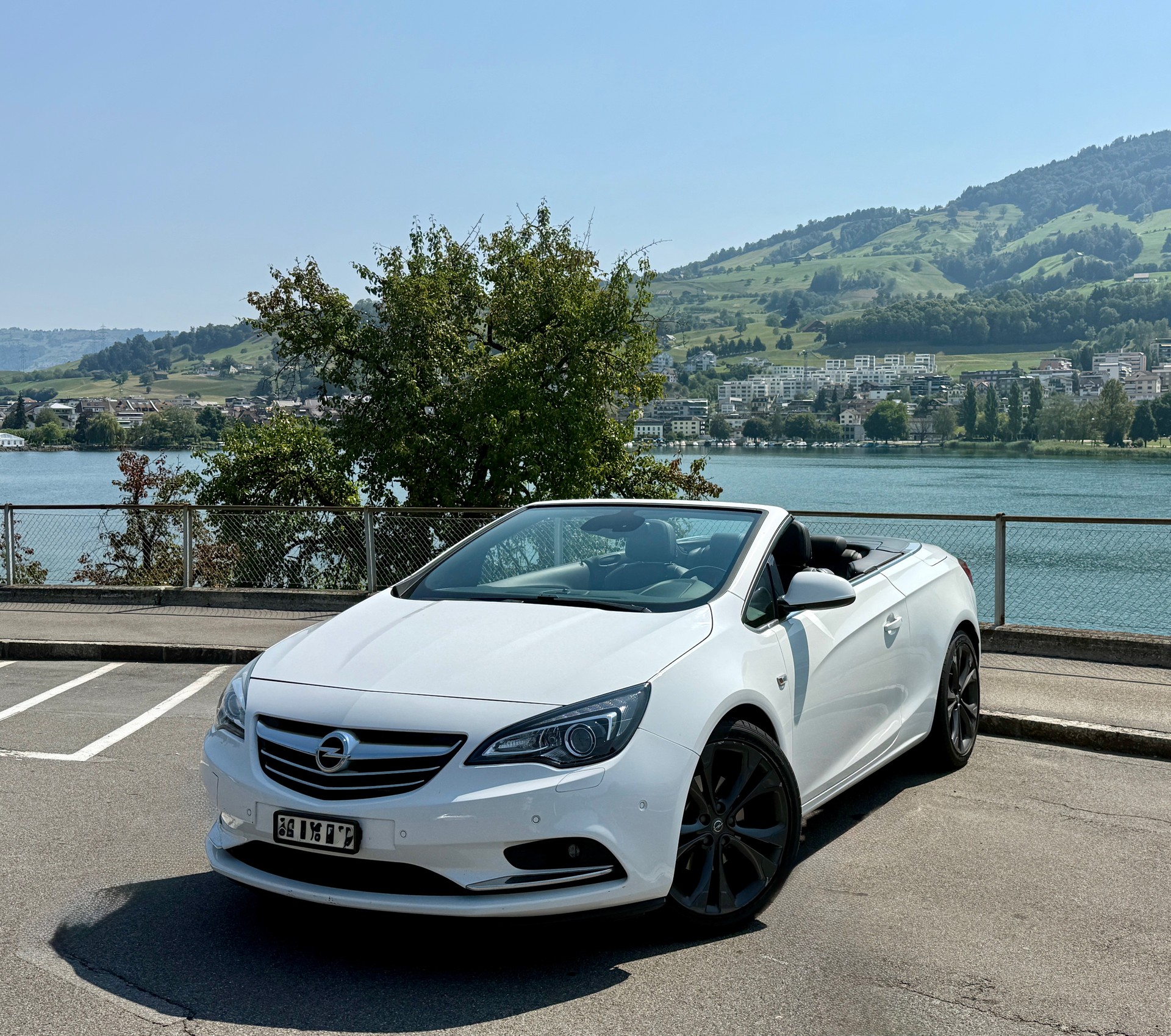 OPEL 1.6 T 170 eTEC Cosmo-image-4