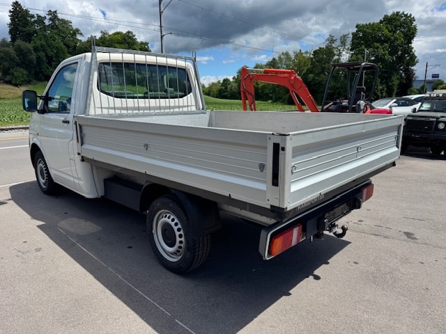 VW T5 2.0 mit 65000 km frisch ab MFK Anhängelast 1800 kg-image-2