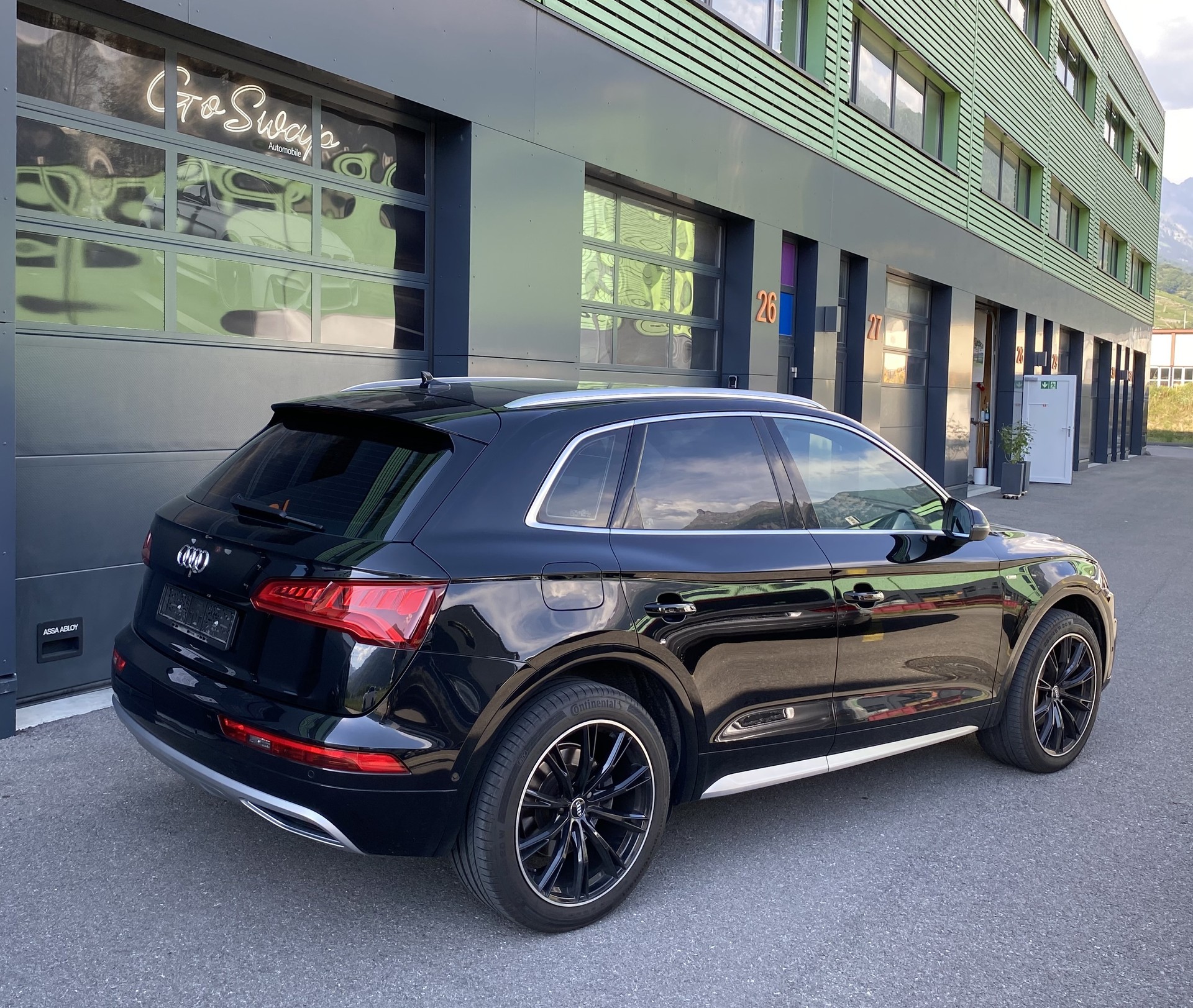 AUDI Q5 3.0 TDI sport S line quattro tiptronic-showroom-element-2