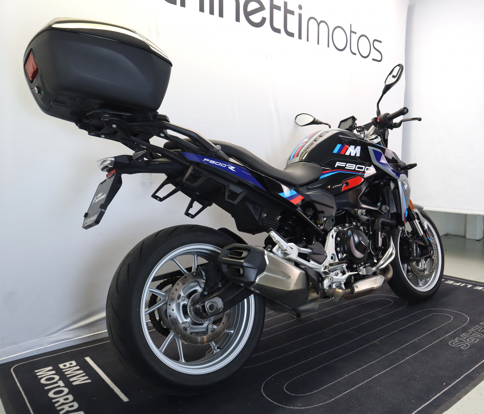BMW F 900 R-image-3