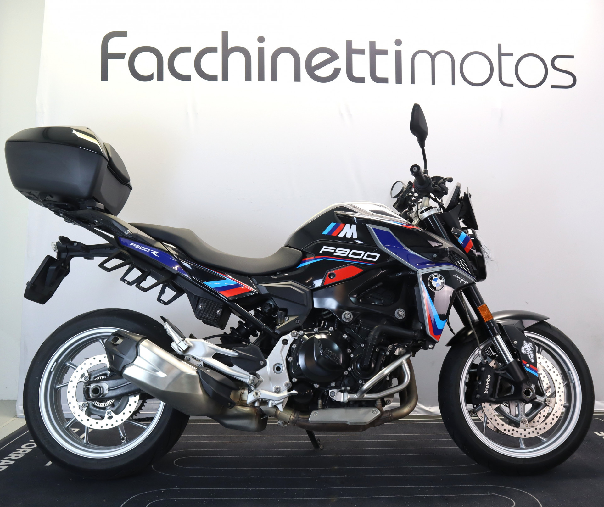 BMW F 900 R-image-0