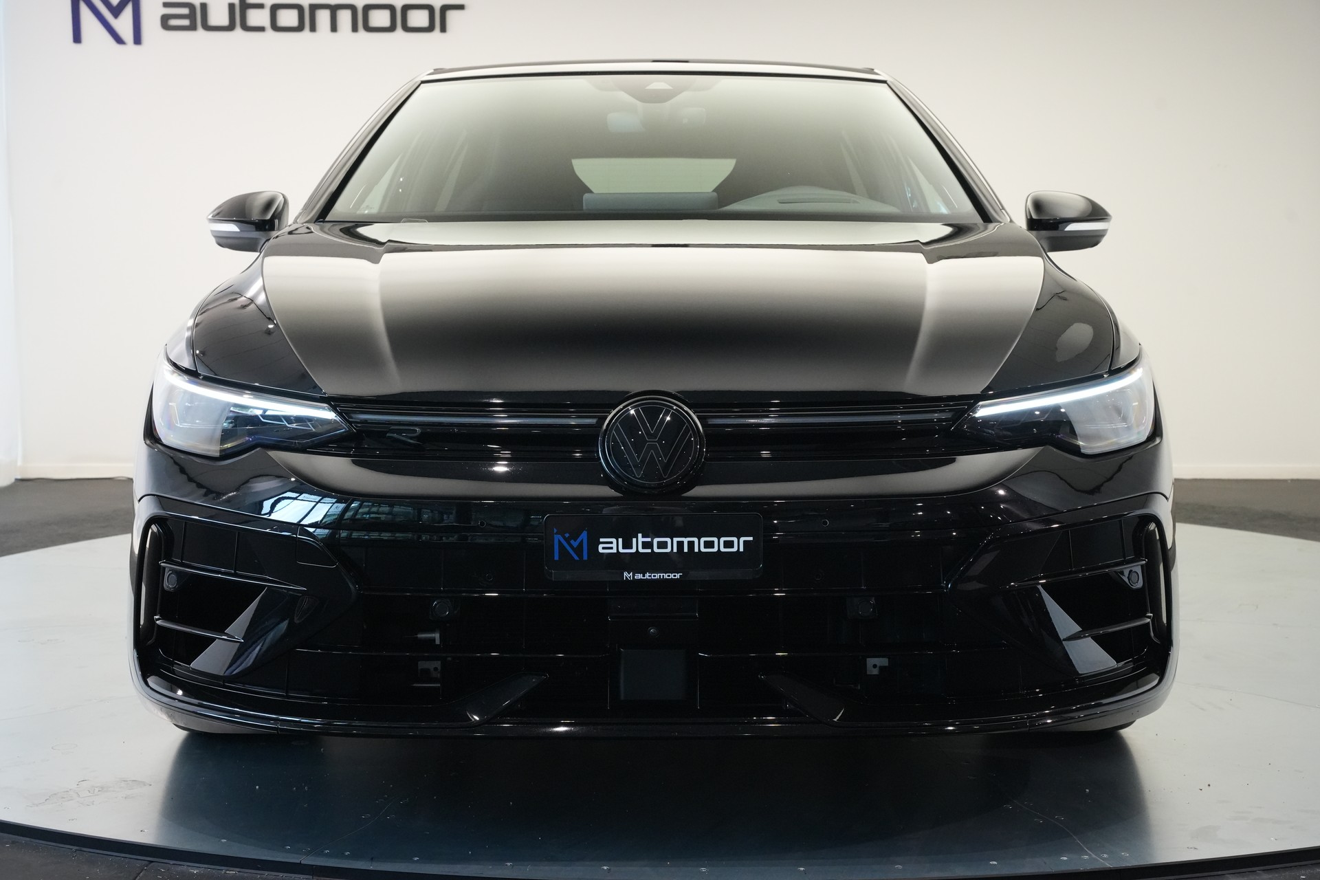 VW Golf 2.0 TSI R DSG 4 Motion *CH-Fahrzeug* *Werksgarantie* *Leder*-image-45