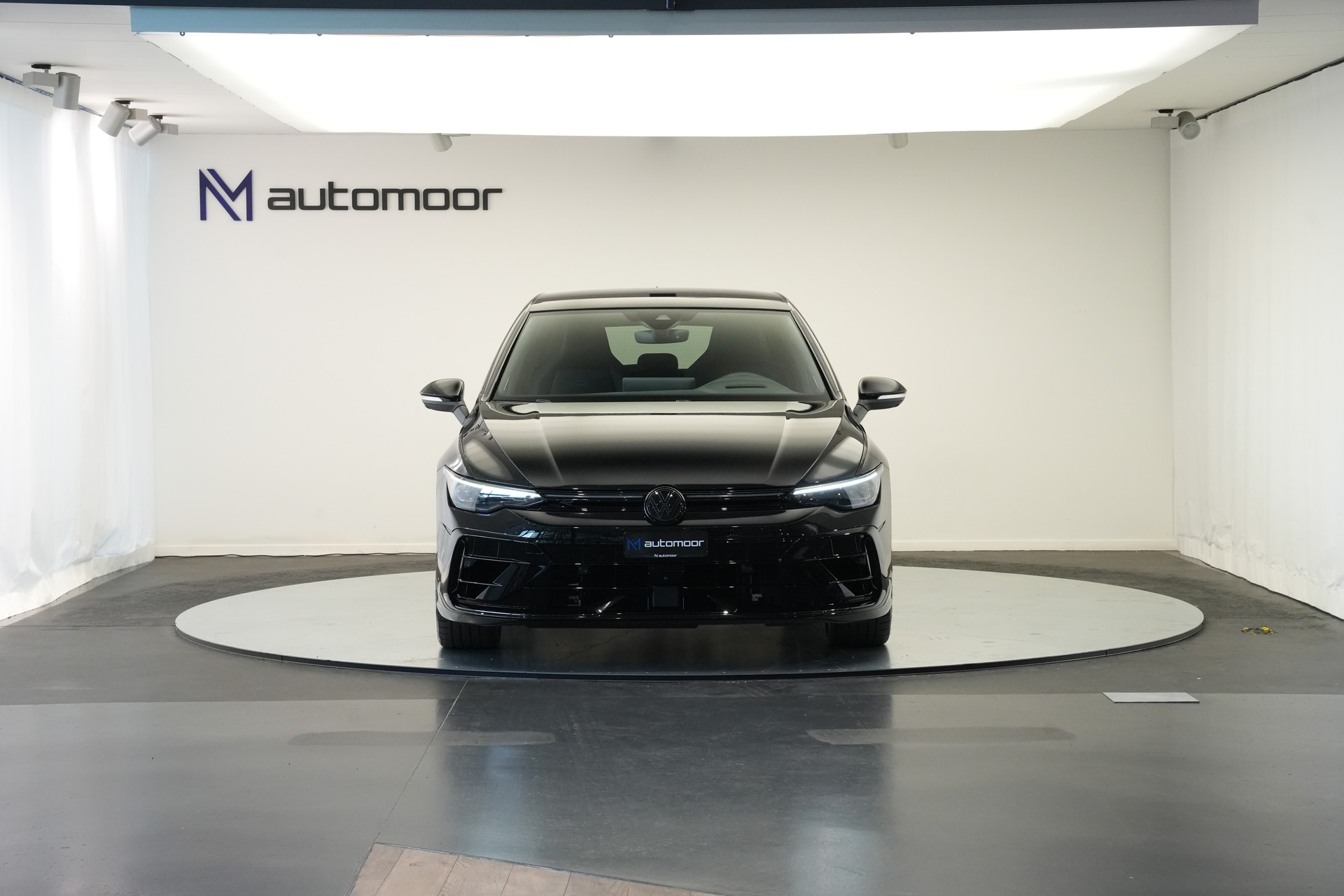 VW Golf 2.0 TSI R DSG 4 Motion *CH-Fahrzeug* *Werksgarantie* *Leder*-showroom-element-1