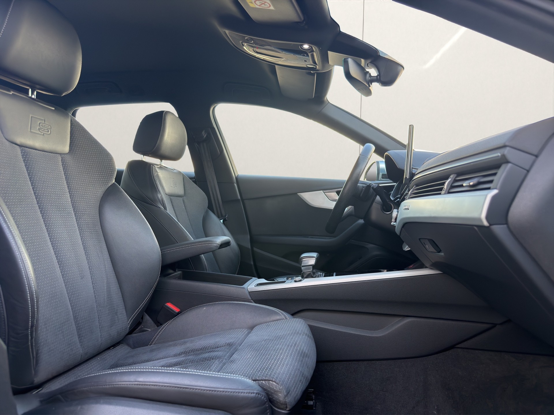 AUDI S4 Avant 3.0 TDI quattro tiptronic-image-14