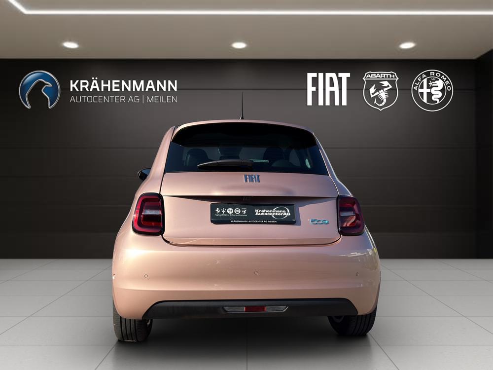 FIAT 500e Icon-showroom-element-3