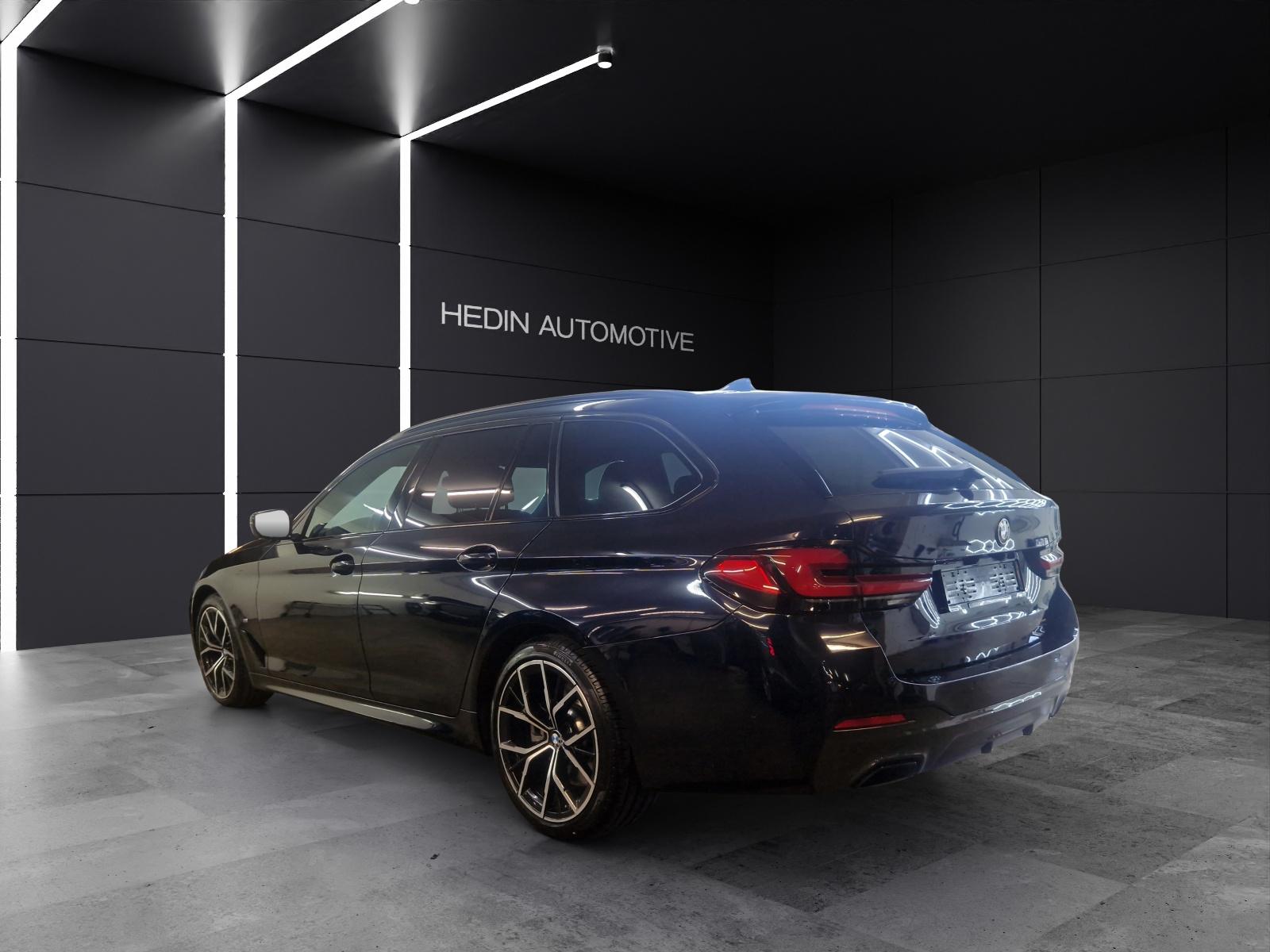 BMW 530d xDrive SAG Touring-showroom-element-2