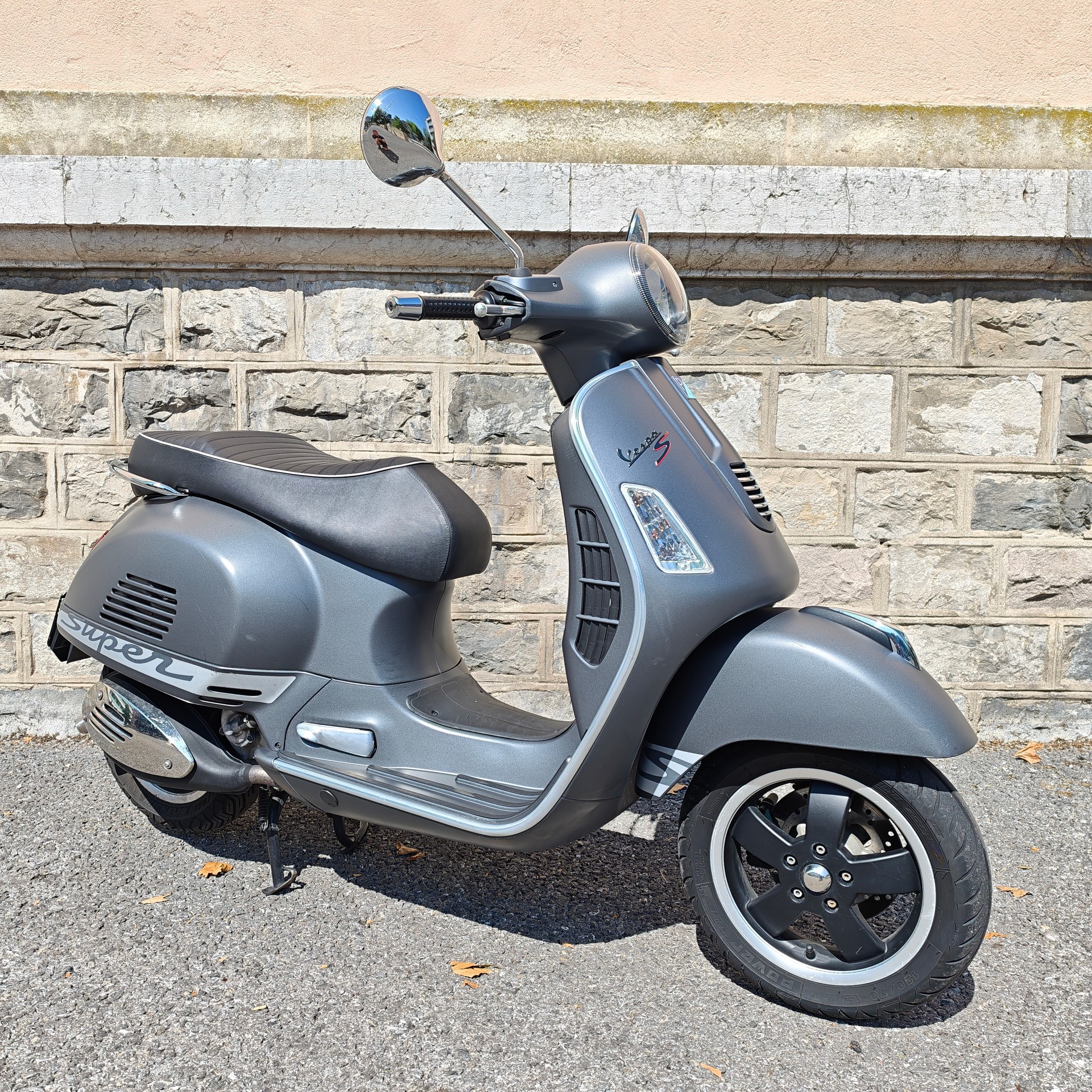 PIAGGIO Vespa GTS Super 300 i.e Sport-image-0