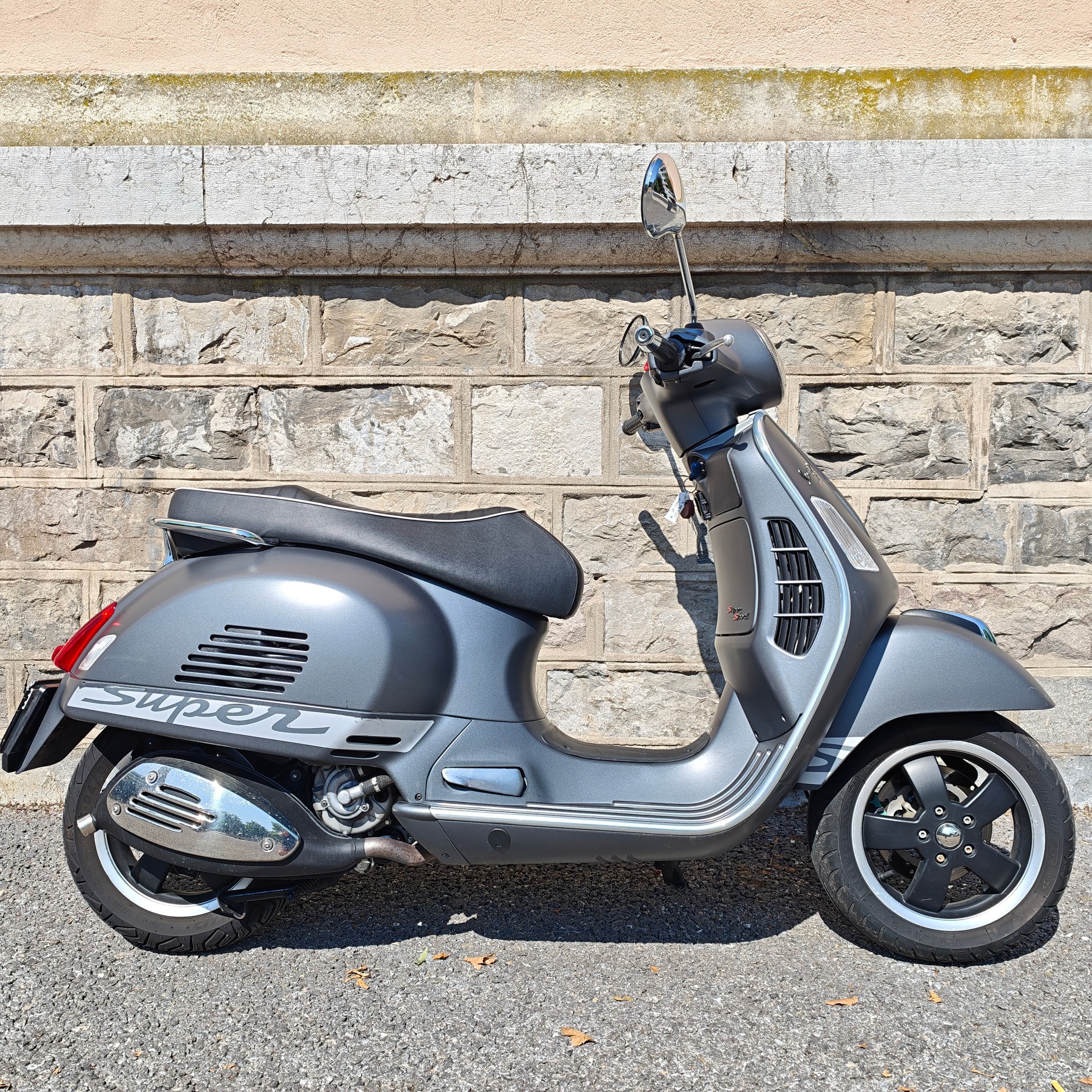 PIAGGIO Vespa GTS Super 300 i.e Sport-image-6