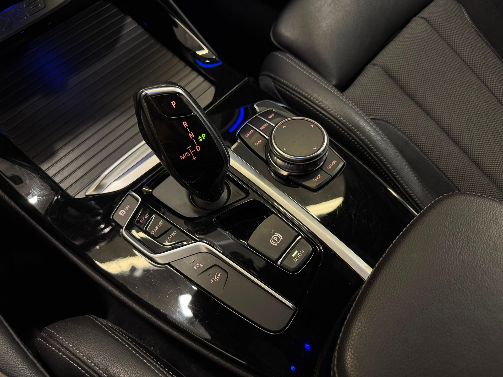 BMW X3 xDrive 30d xLine Steptronic-image-15