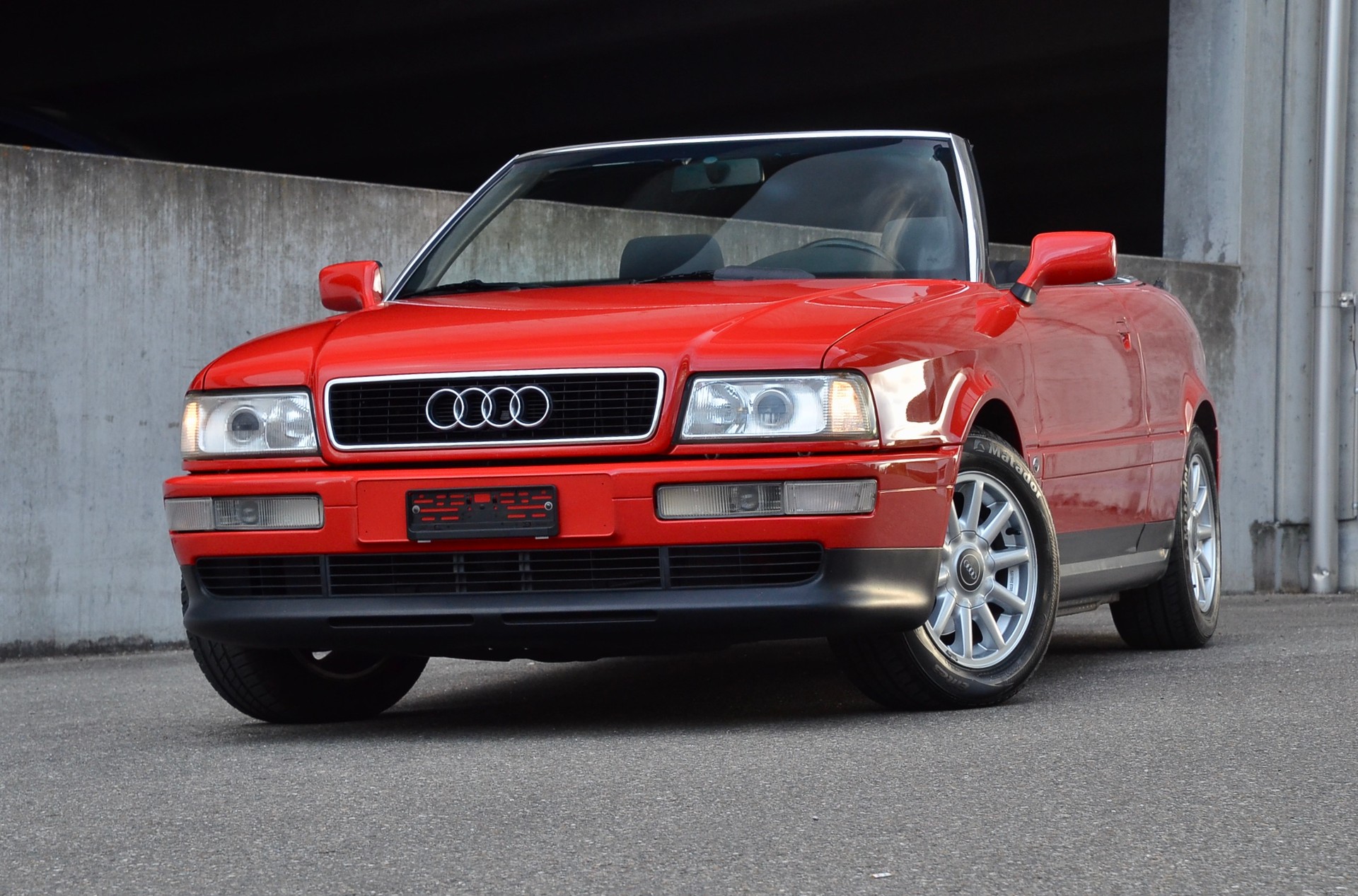 AUDI Cabriolet 2.8 E-showroom-element-1