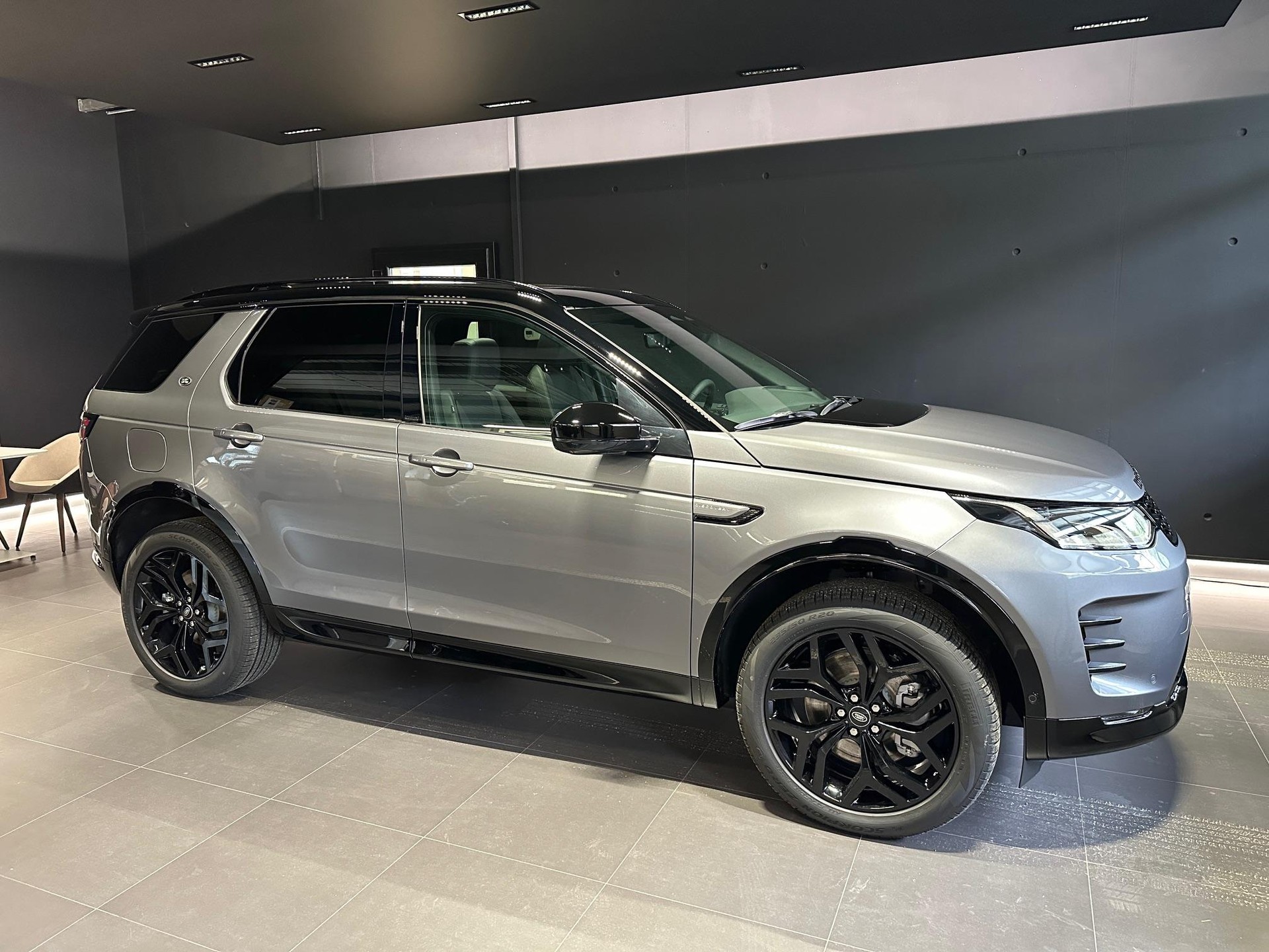 LAND ROVER Discovery Sport 1.5 T 270e Landmark