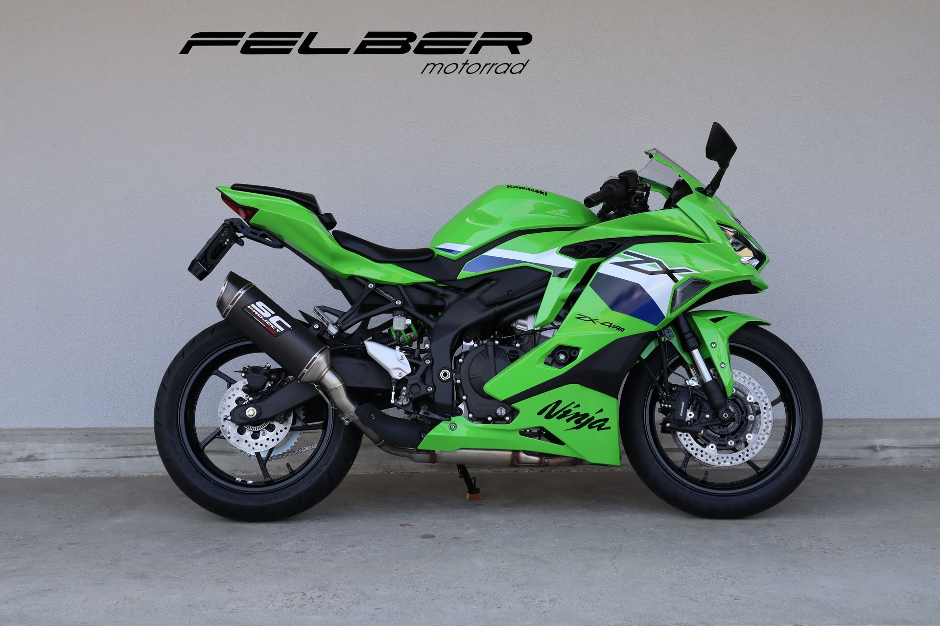 KAWASAKI Ninja ZX-4RR-image-0