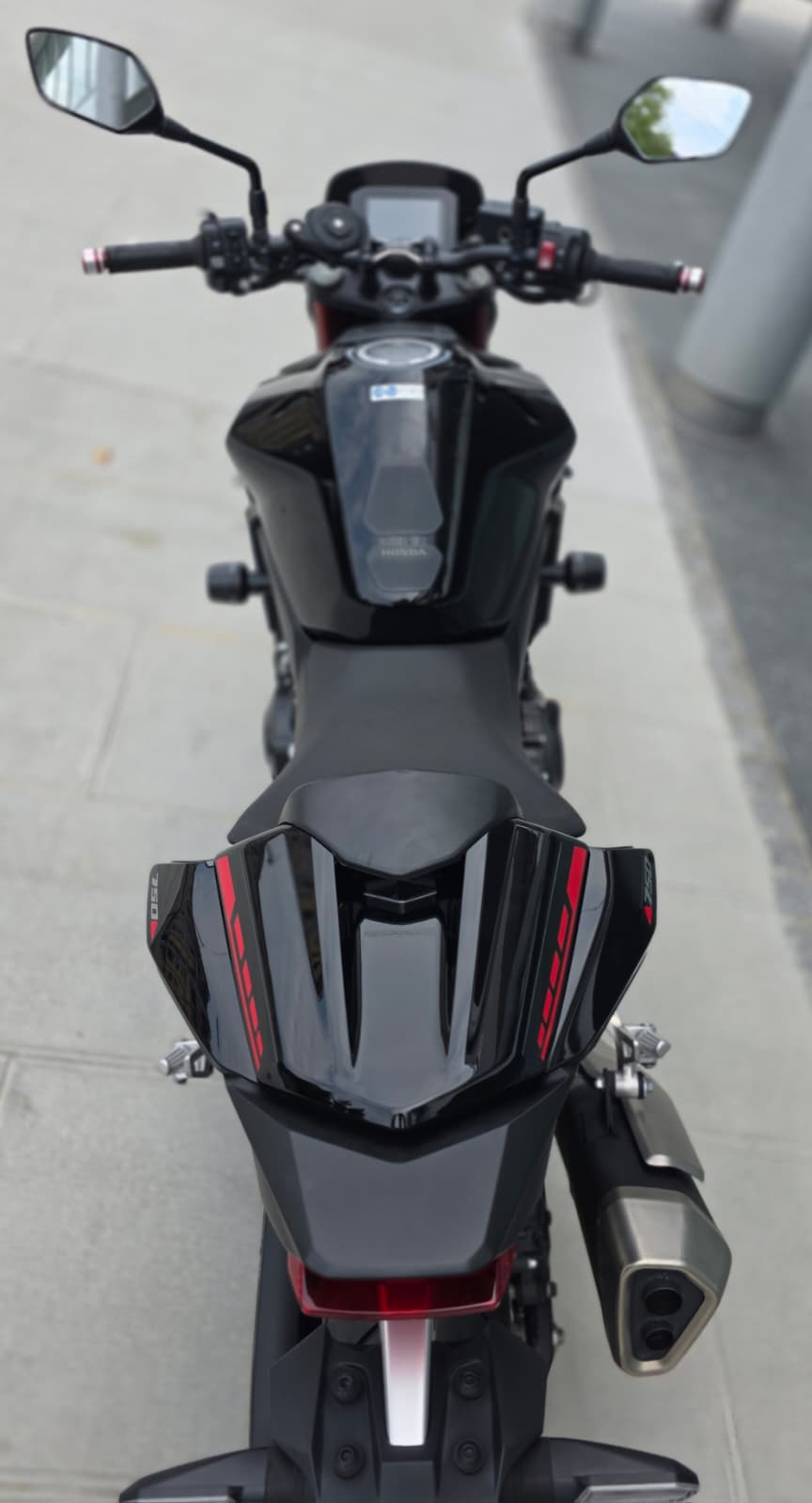 HONDA CB 750 Hornet-image-4
