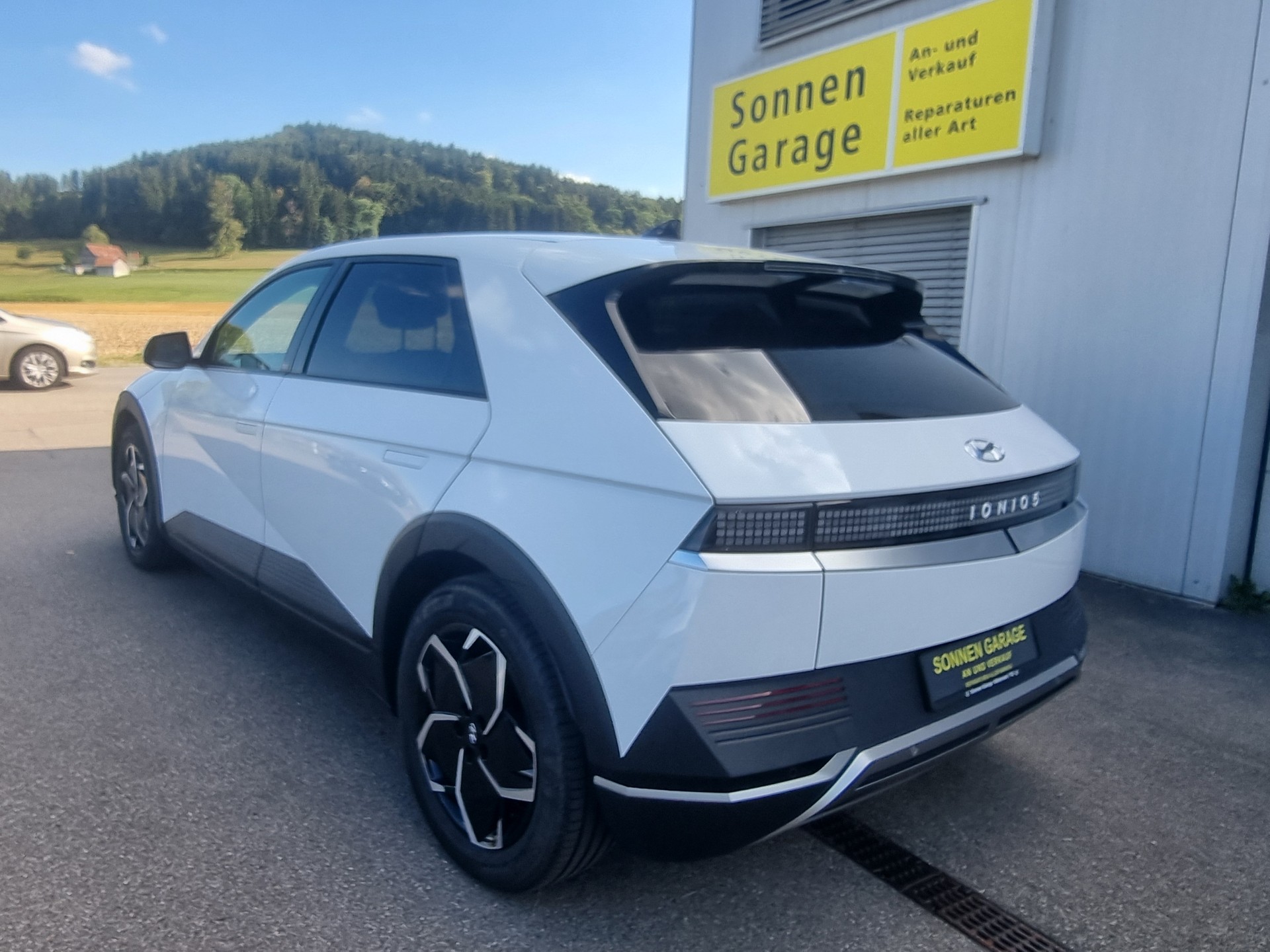 HYUNDAI Ioniq 5 77kWh Amplia 2WD-image-8