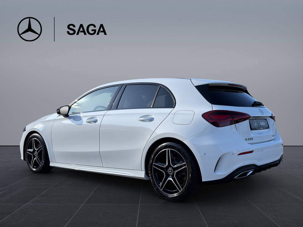 MERCEDES-BENZ A 220 4Matic 8G-DCT-image-4