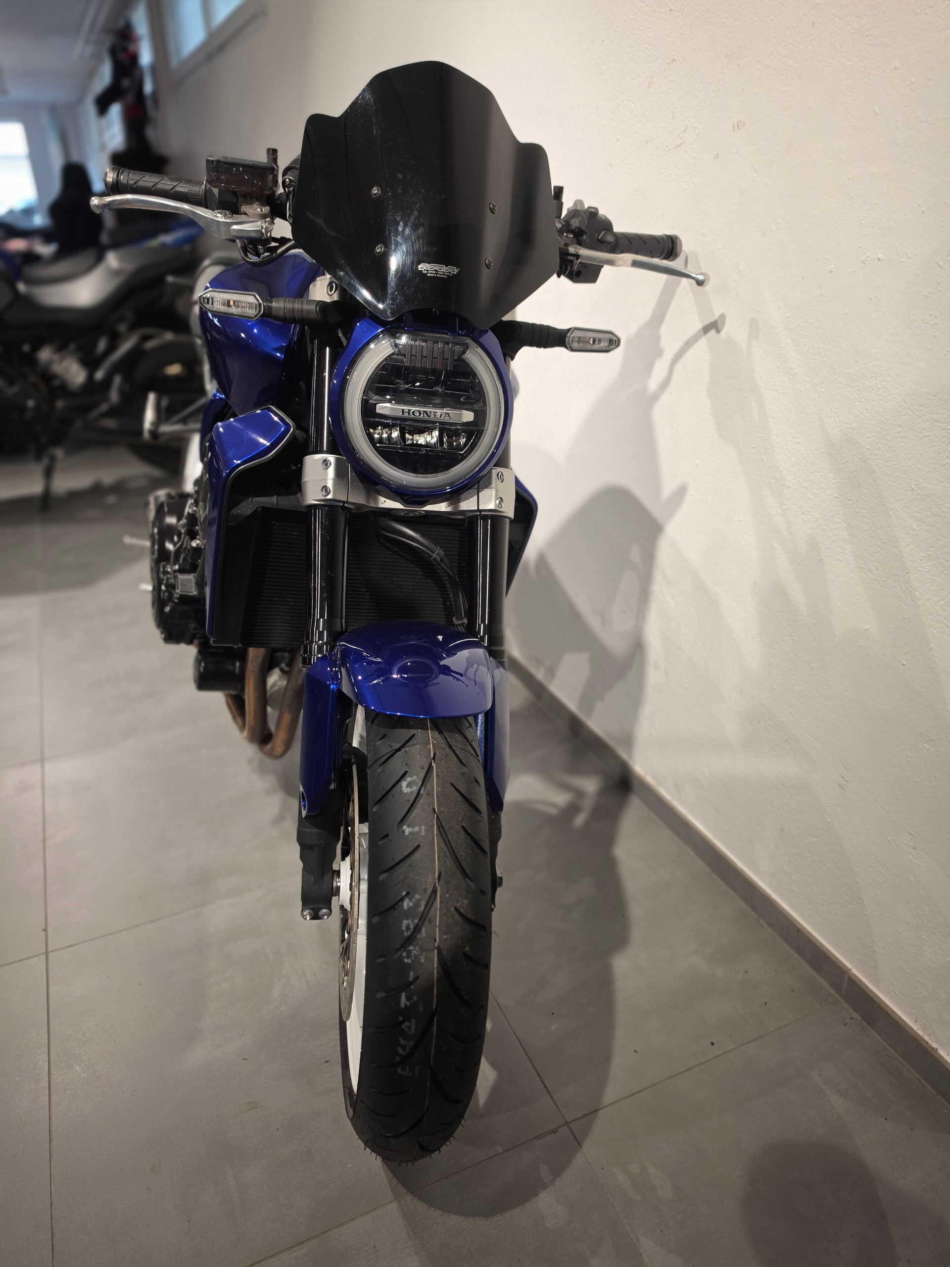 HONDA CB 1000 R ABS-image-6
