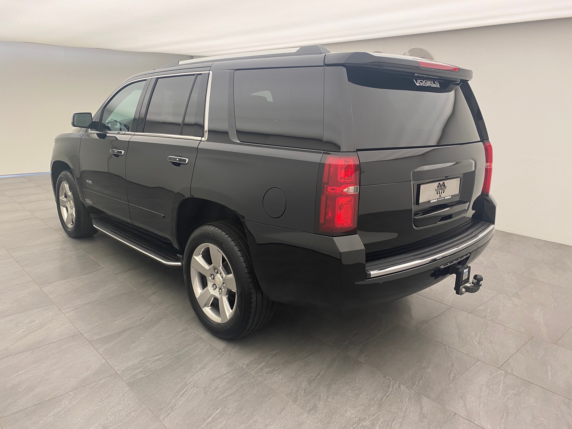 CHEVROLET Tahoe 5.3 Premier-image-5