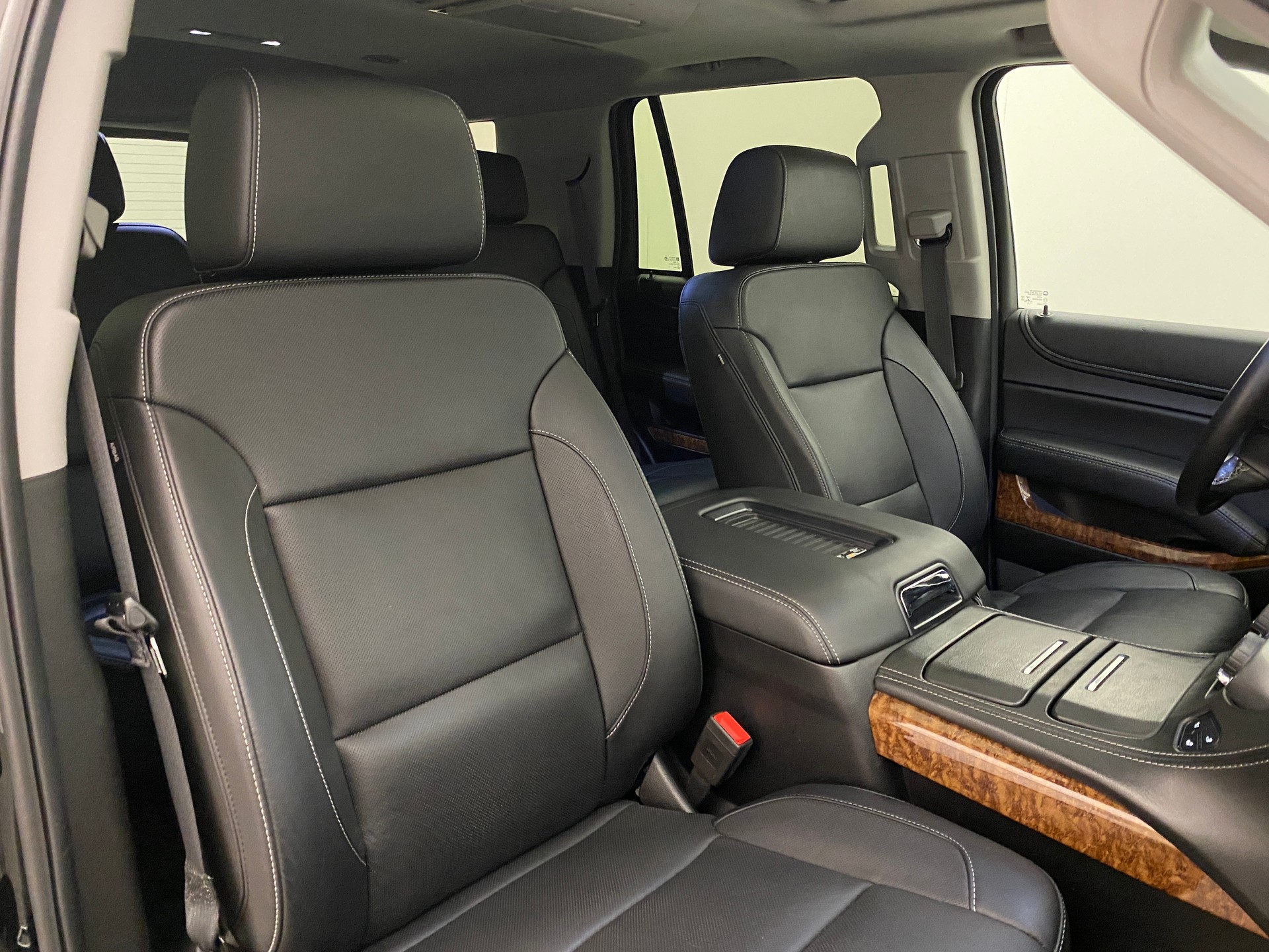 CHEVROLET Tahoe 5.3 Premier-image-10
