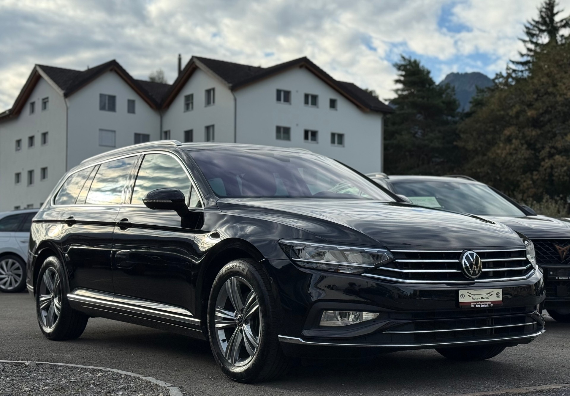 VW Passat Variant 2.0 TDI 200 Elegance DSG 4m-showroom-element-3