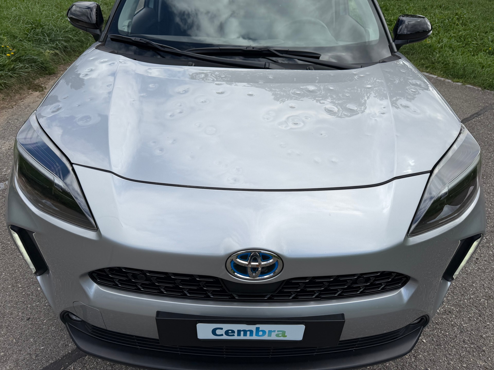TOYOTA CH WAGEN YARIS CROSS1.5 ELEGANT e-CVT AWD-i . HAGELSCHADEN !! CH AUTO !! GARANTIE 10 JAHRE.-image-7