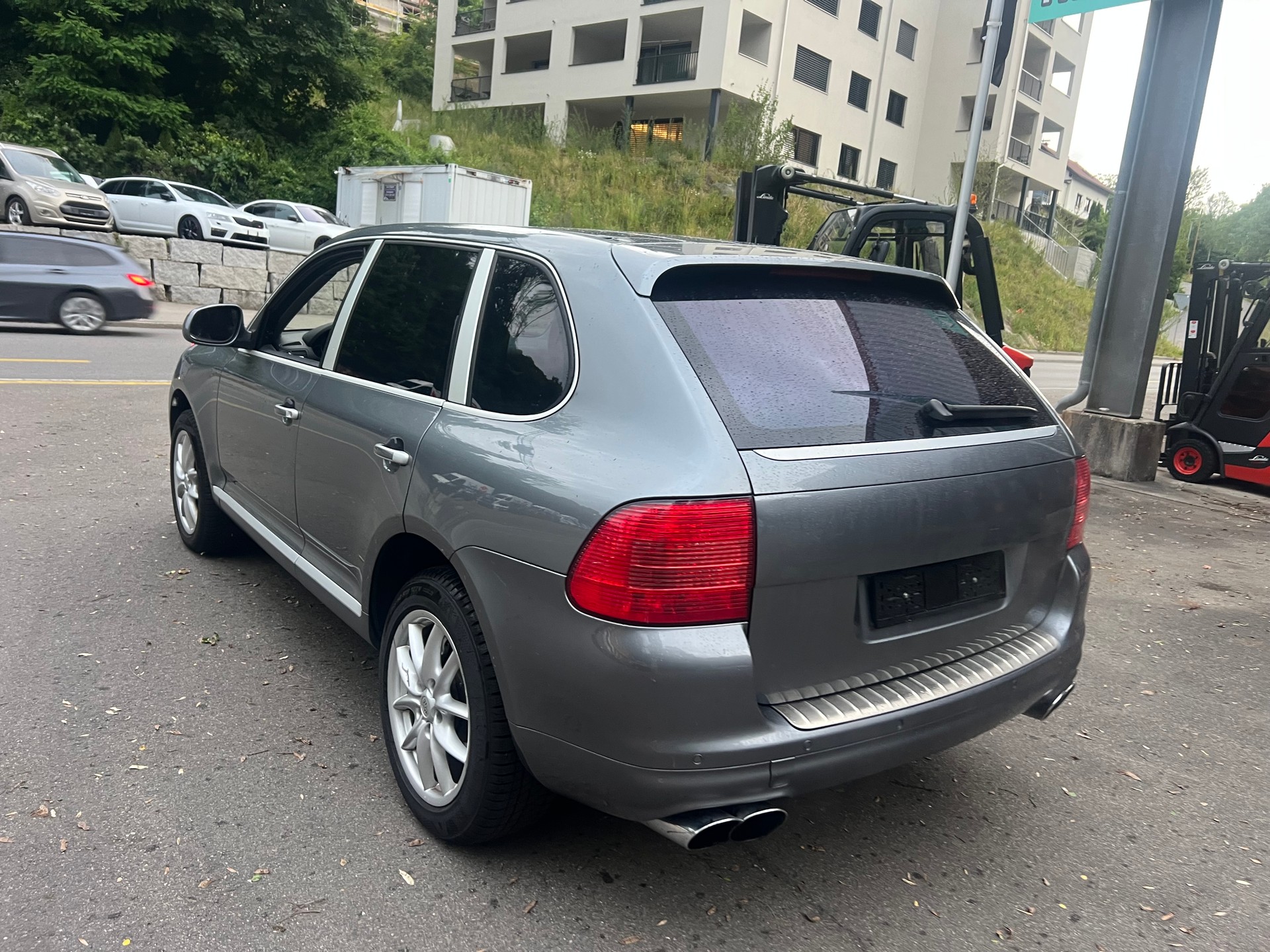 PORSCHE Cayenne S-image-3