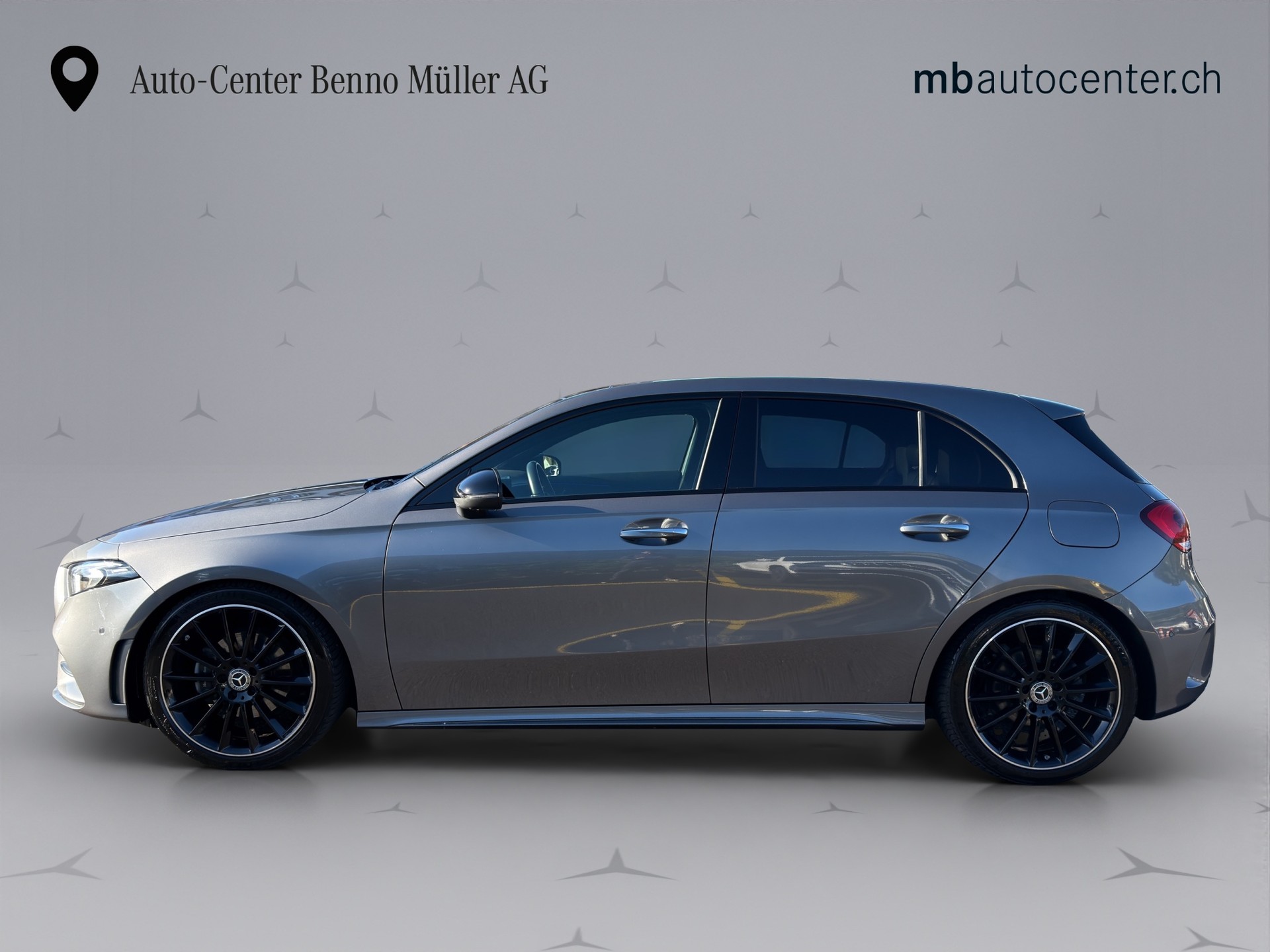 MERCEDES-BENZ A-Klasse W177 A 180 AMG Line-showroom-element-1