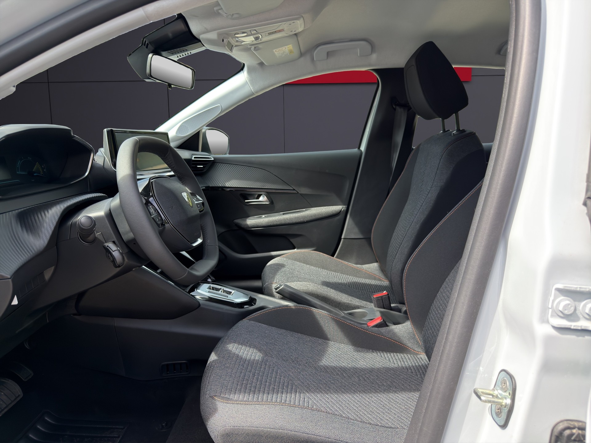 PEUGEOT 208 1.2 MHEV Style-image-5