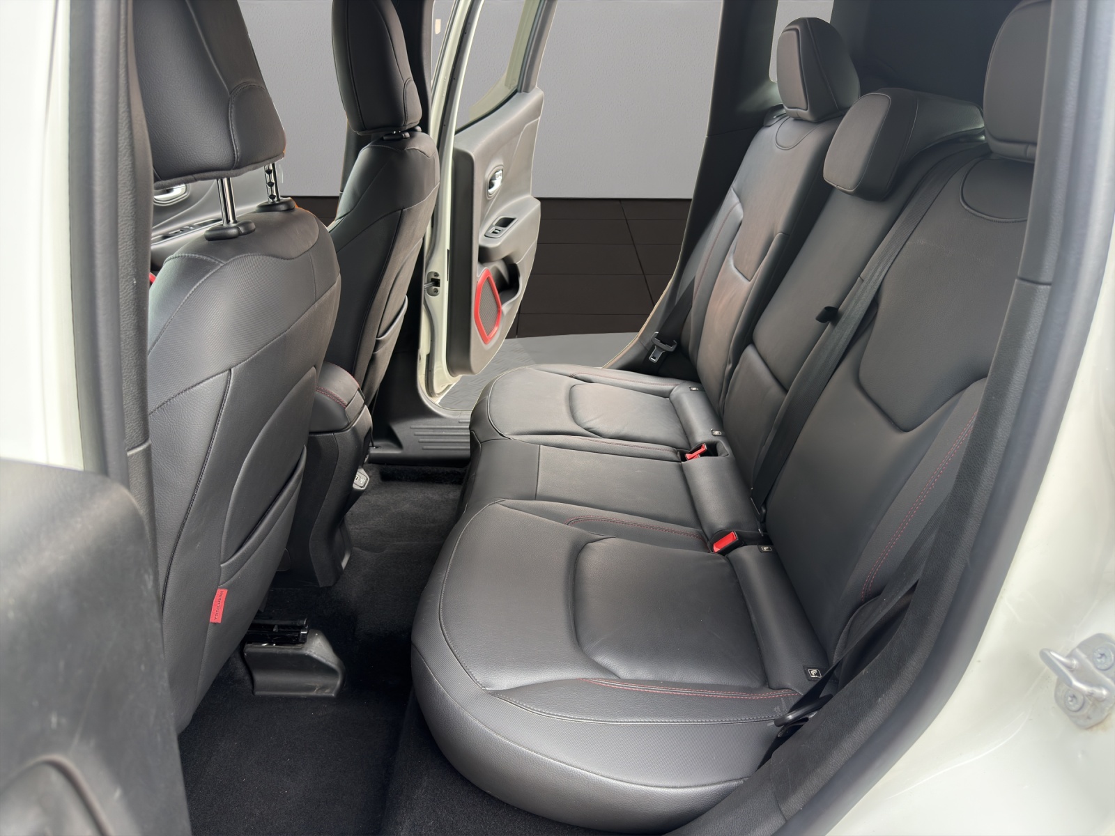 JEEP Renegade 2.0 CRD Trailhawk AWD + Low Range 9ATX-image-12