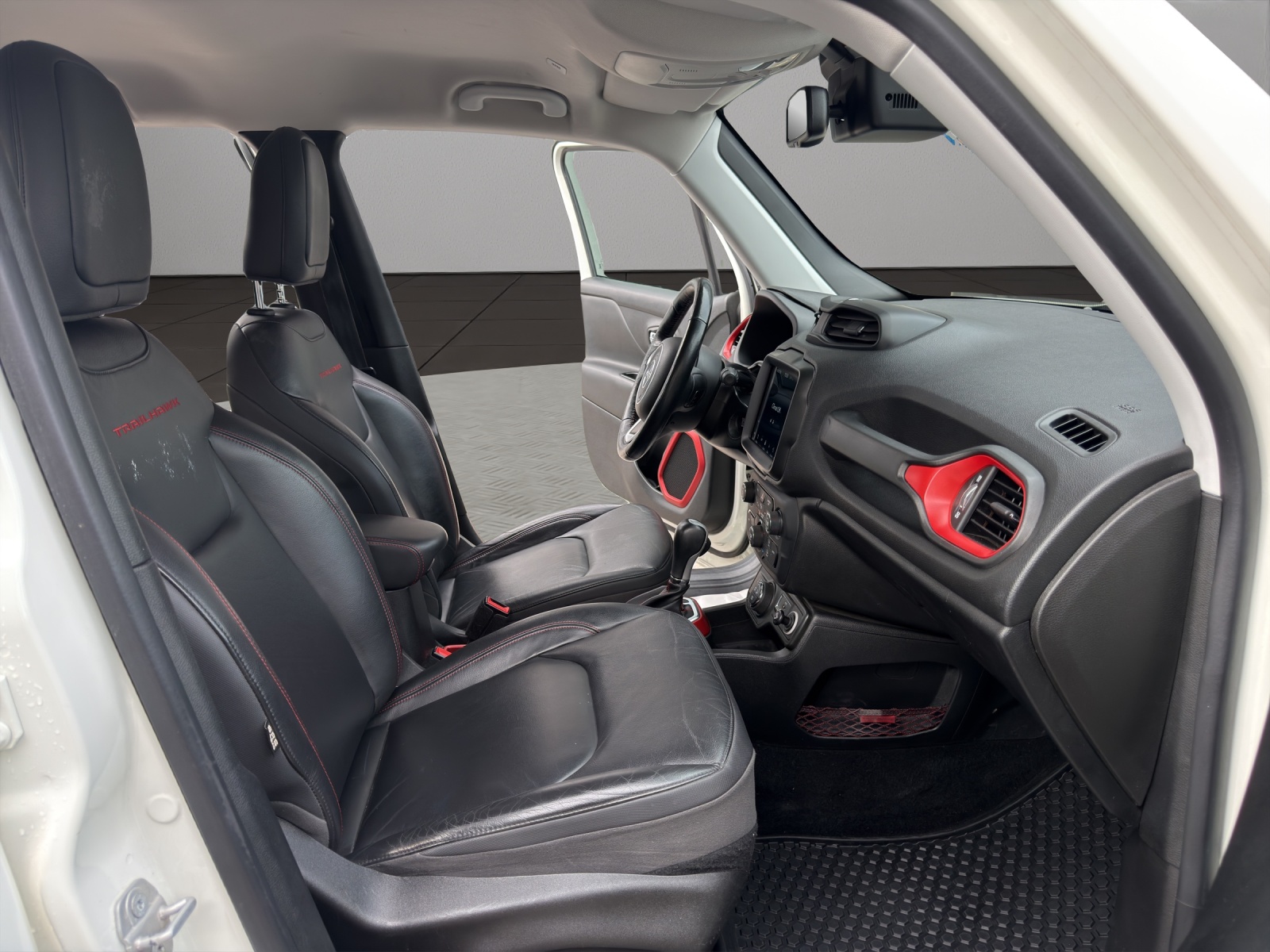 JEEP Renegade 2.0 CRD Trailhawk AWD + Low Range 9ATX-image-16