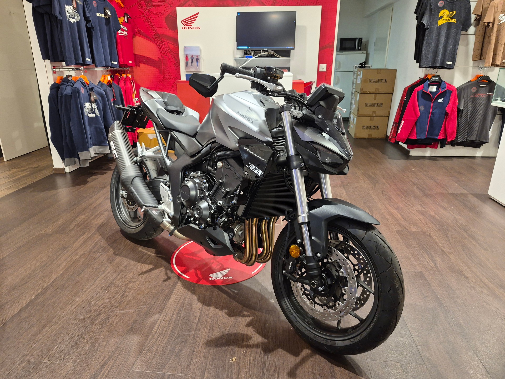 HONDA CB 1000 Hornet-image-0