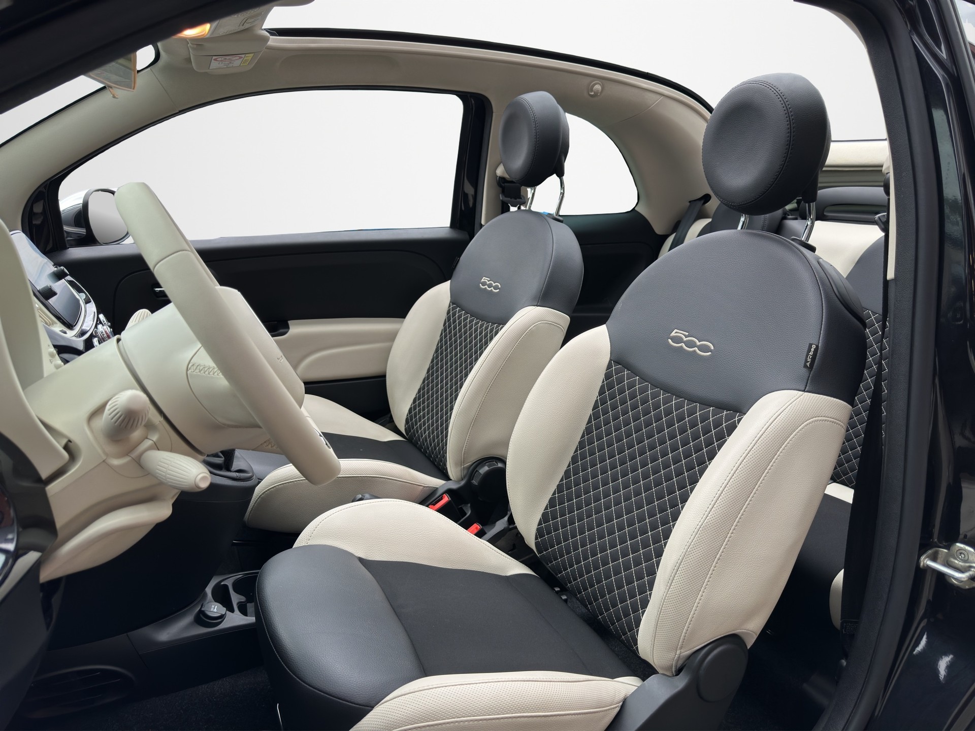 FIAT 500C Cabrio 1.0 N3 MildHybrid Dolcevita-image-10