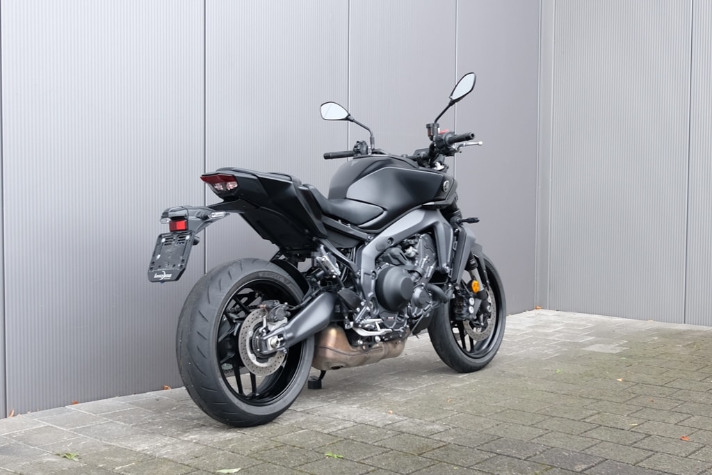 YAMAHA MT-09 ABS Y-AMT-image-1