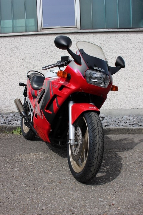 SUZUKI GSX 600 F L/N-image-2