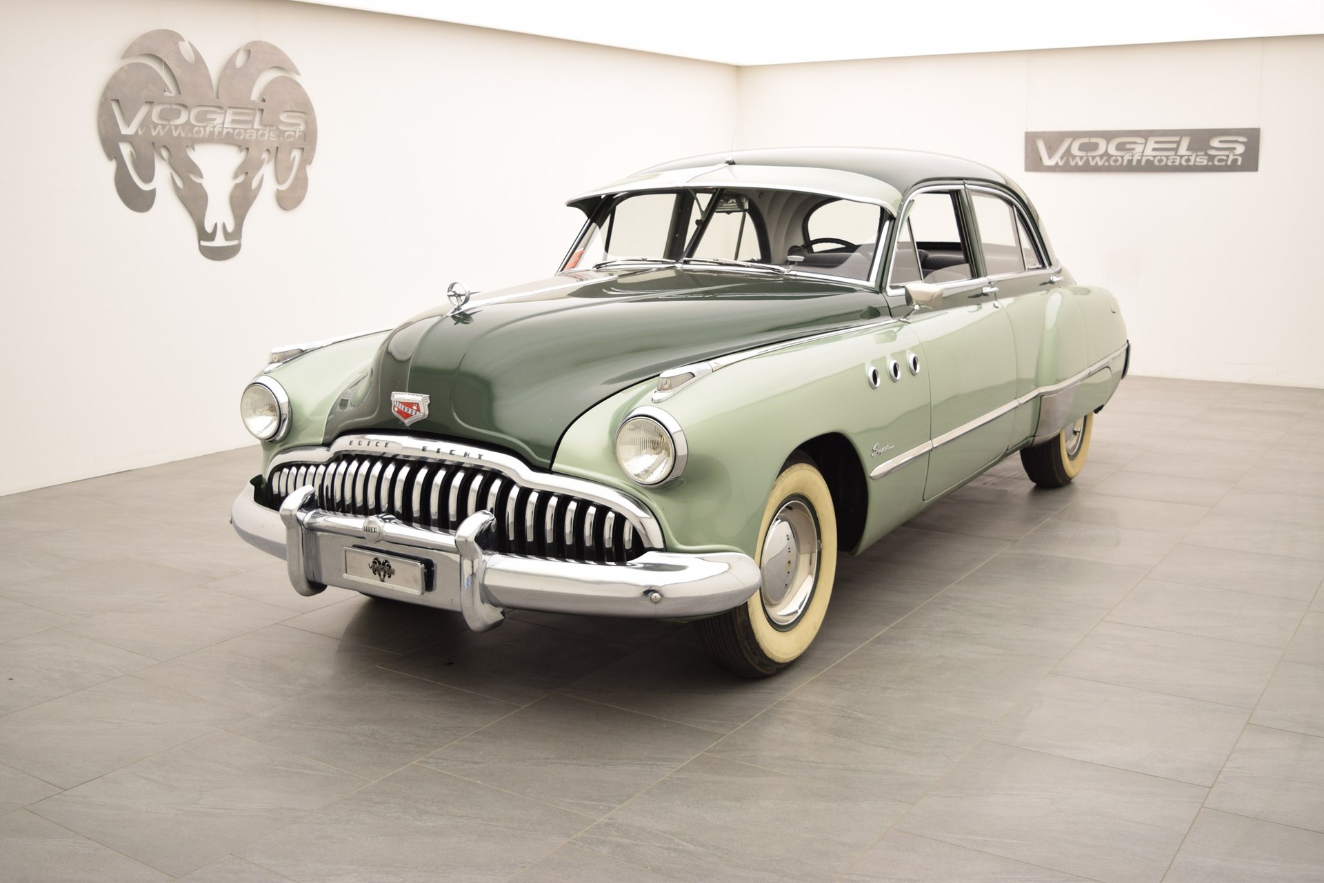 BUICK SUPER Eight