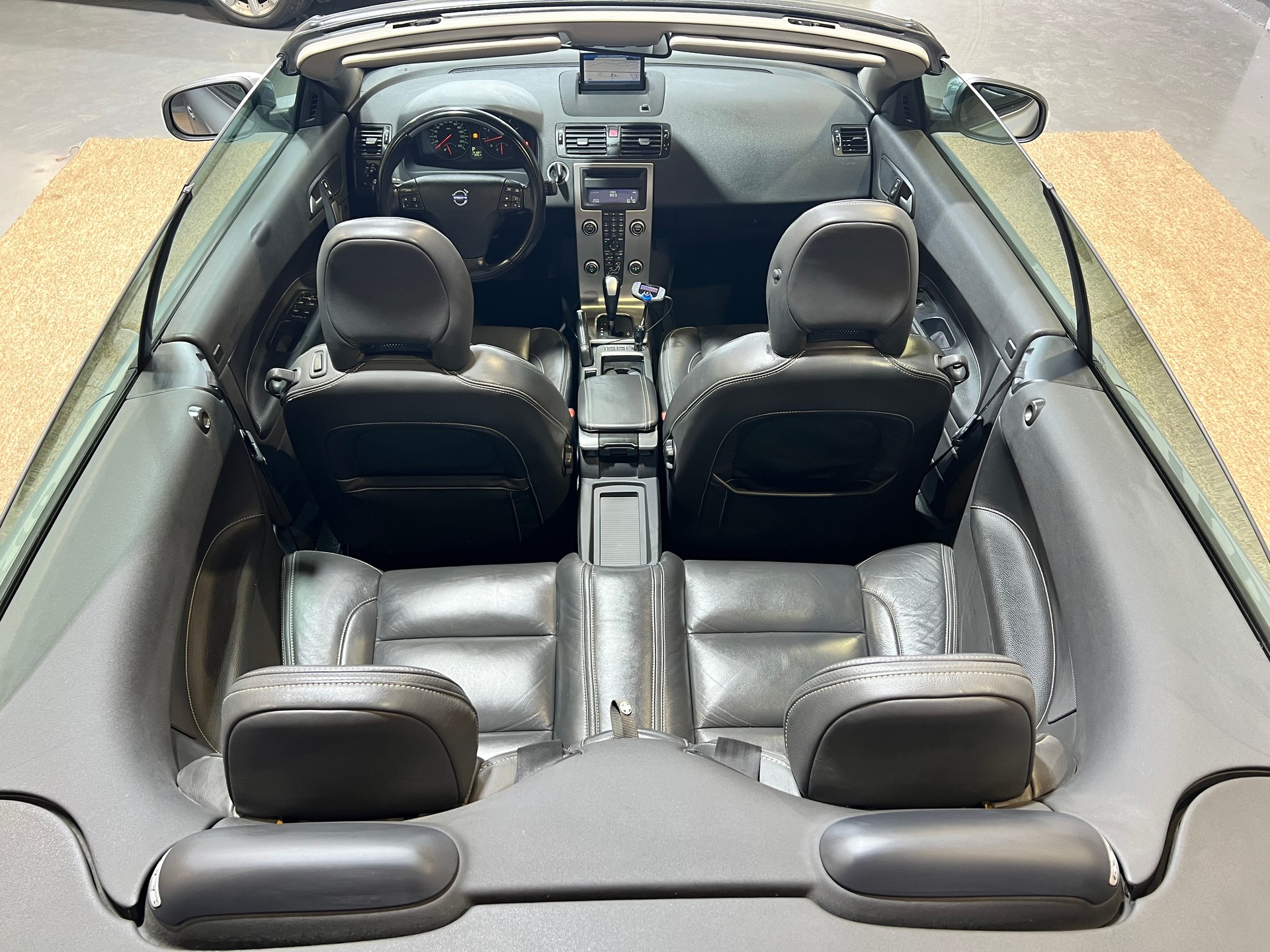 VOLVO C70 T5 Summum Geartronic-image-11