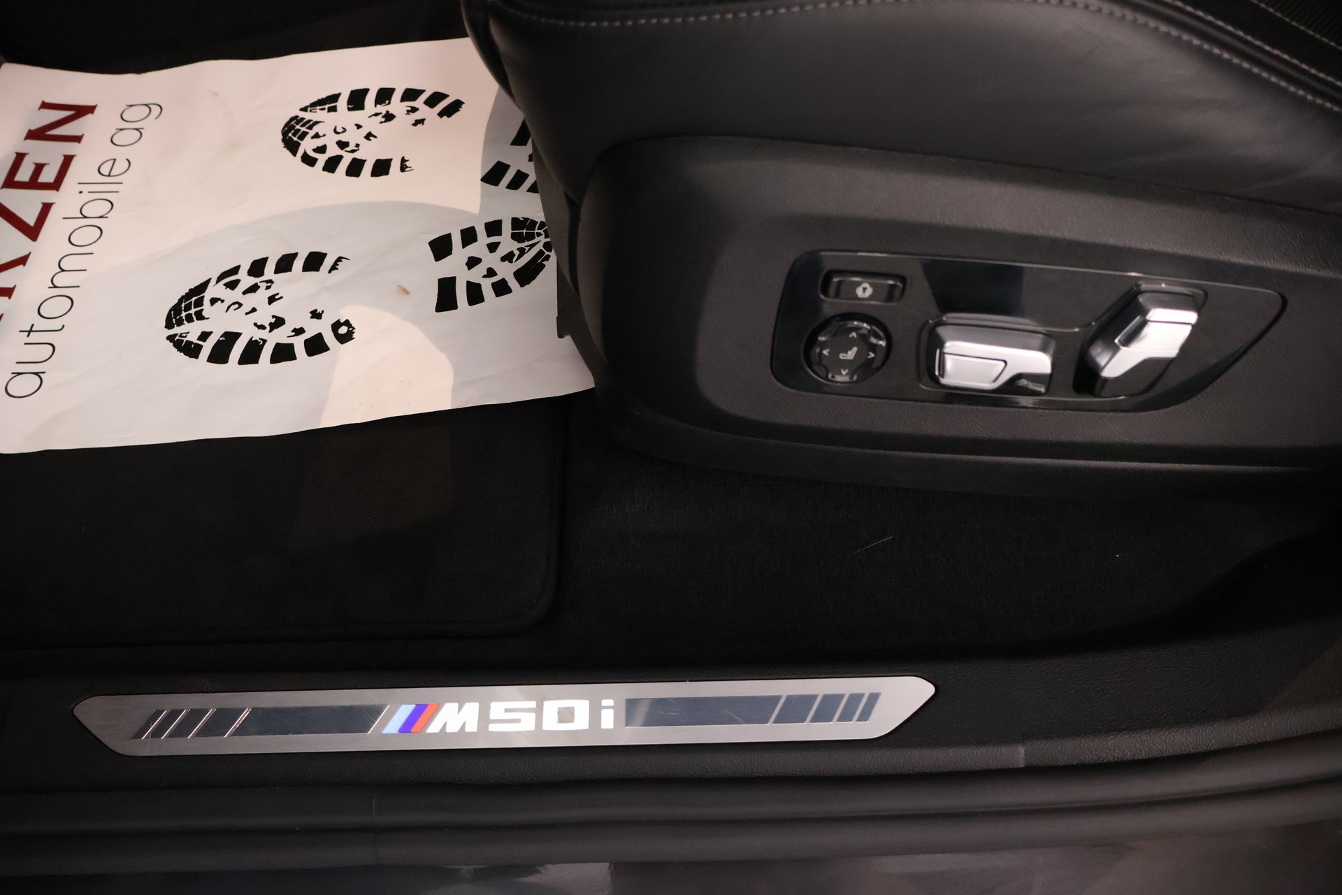 BMW X6 M50i Steptronic-image-24