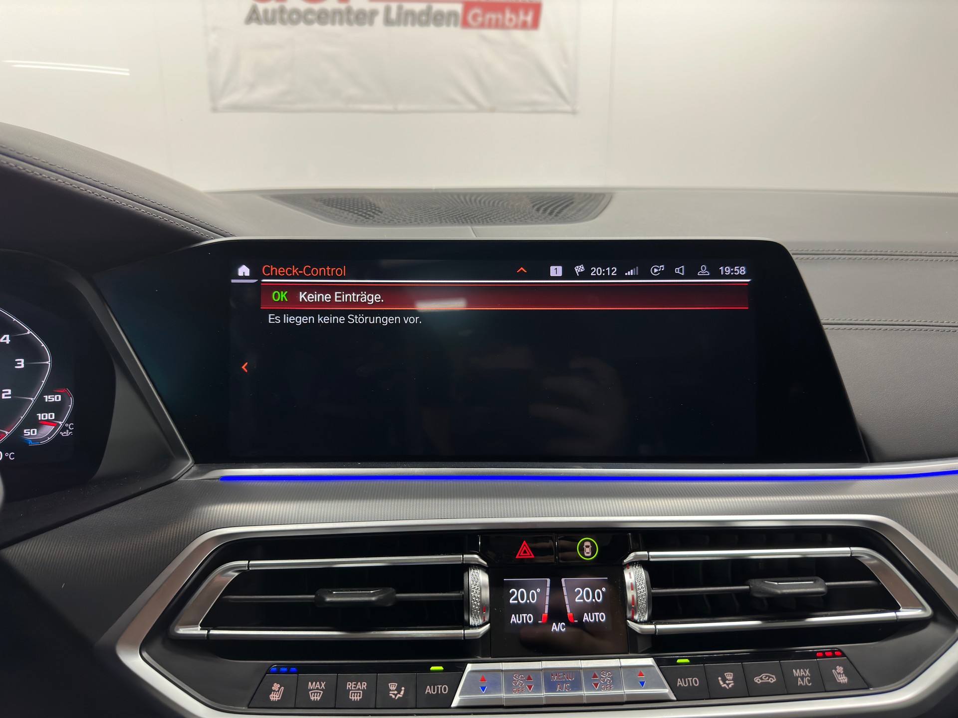 BMW X5 xDrive M50d Steptronic 7 Plätze, AHK, Sitzheizung und Belüftung-image-29