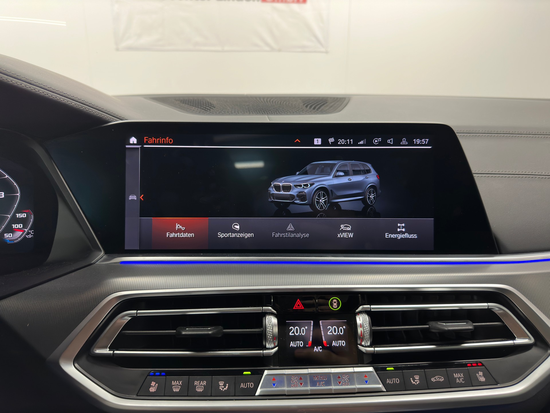 BMW X5 xDrive M50d Steptronic 7 Plätze, AHK, Sitzheizung und Belüftung-image-27
