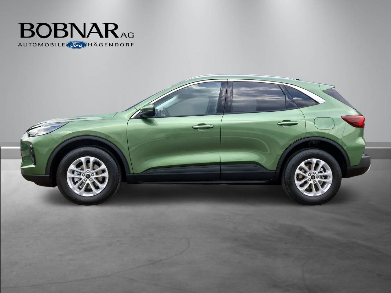 FORD Kuga 2.5 Hybrid Titanium-showroom-element-3