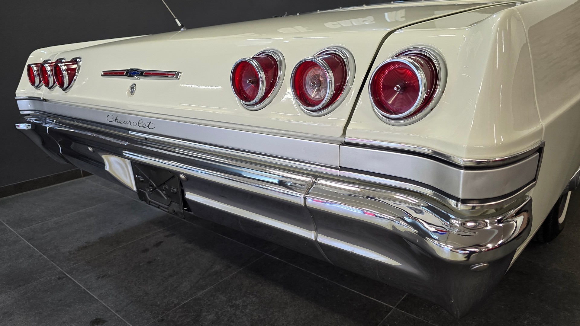 CHEVROLET Impala Cabriolet 1965 – 4.7 V8 283 cui Veteran-image-21