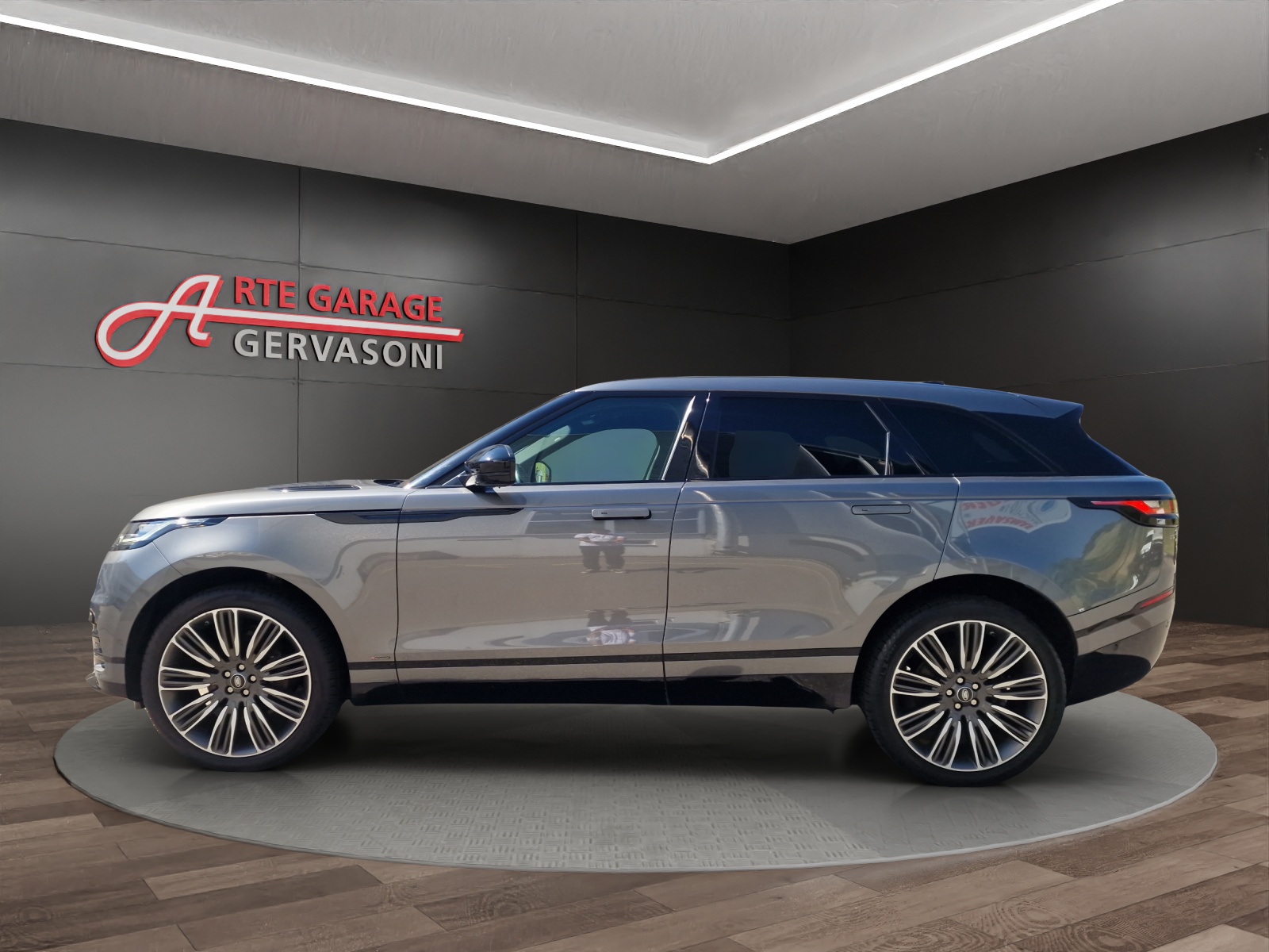 LAND ROVER RR Velar R-Dyn. D 240 SE-image-7