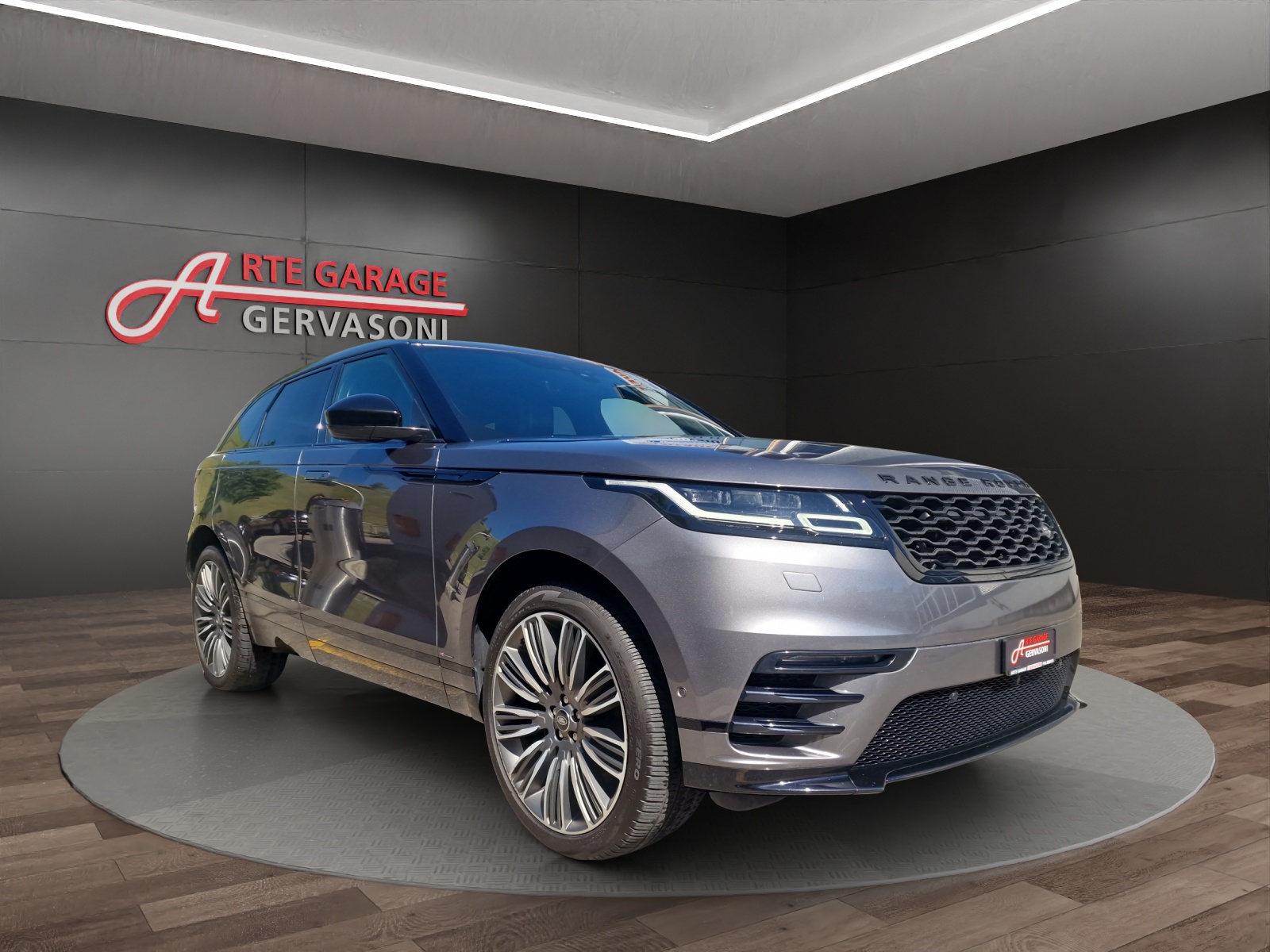 LAND ROVER RR Velar R-Dyn. D 240 SE-showroom-element-2