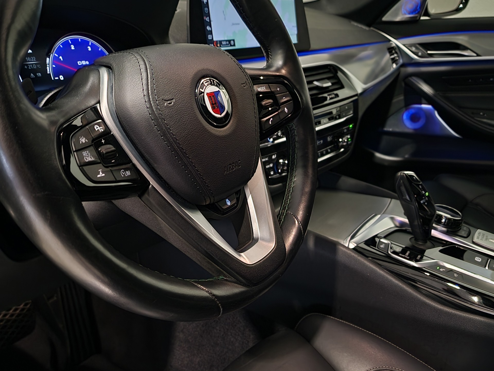 BMW-ALPINA D5 S BiTurbo Touring 3.0d xDrive Switch-Tronic-image-8